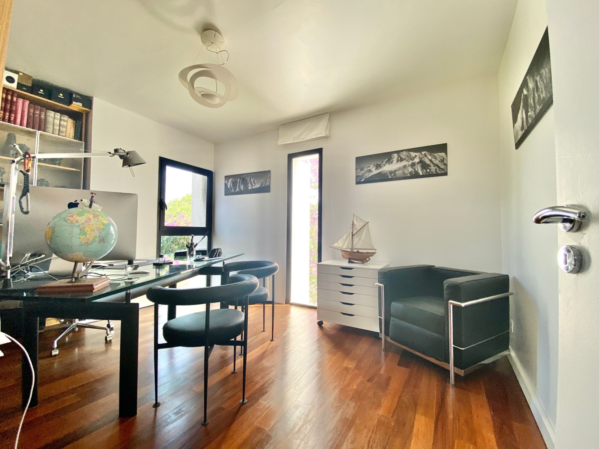 luxury house 6 Rooms for sale on PERPIGNAN (66000)