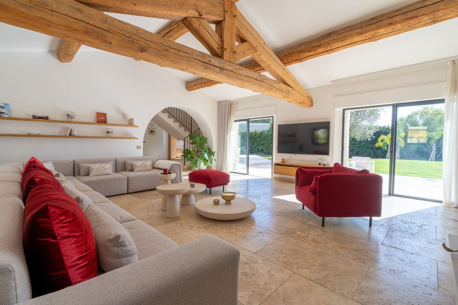 luxury house 7 Rooms for sale on PERPIGNAN (66000)
