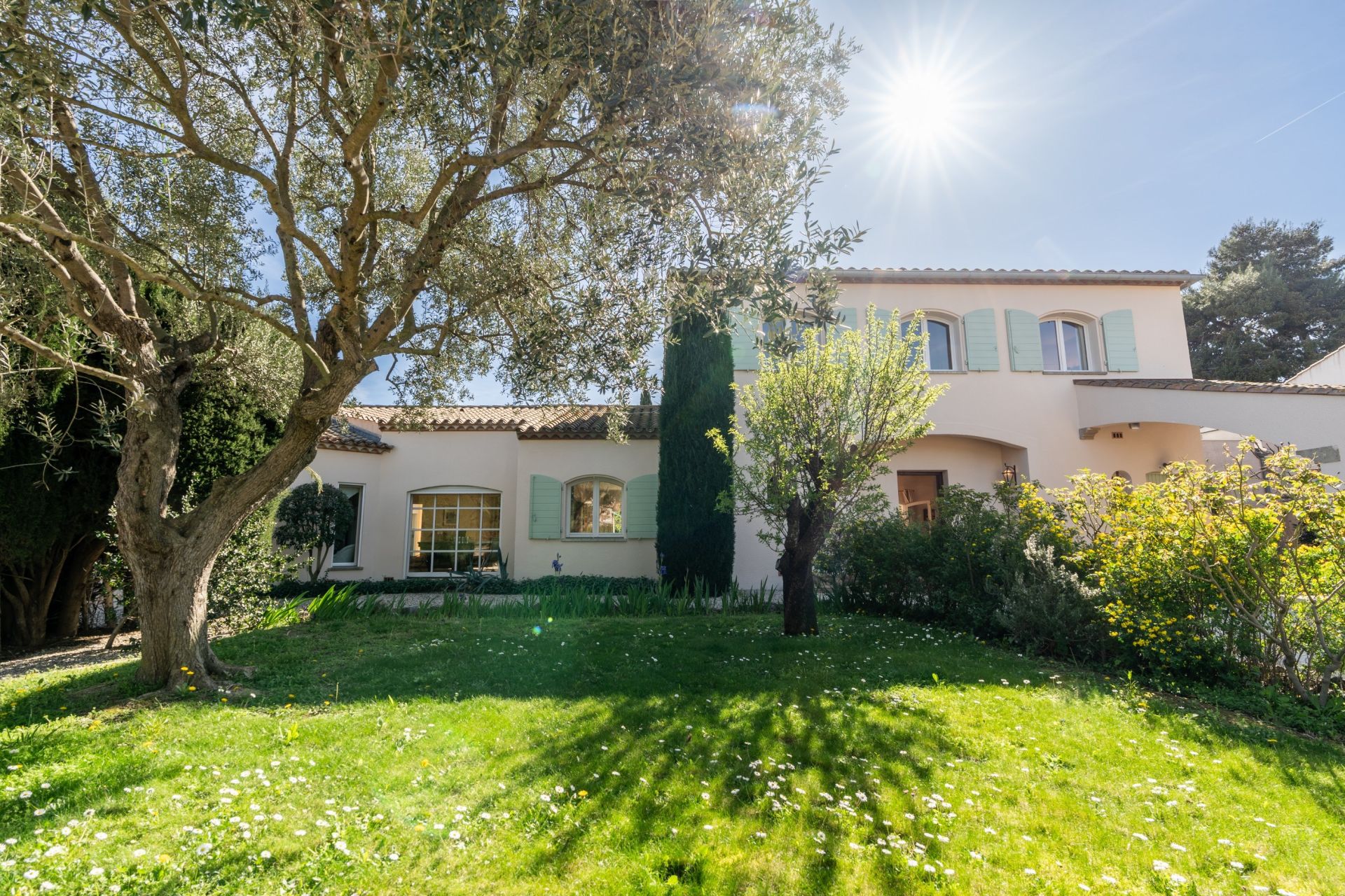 maison de luxe 10 Pièces en vente sur NARBONNE (11100)