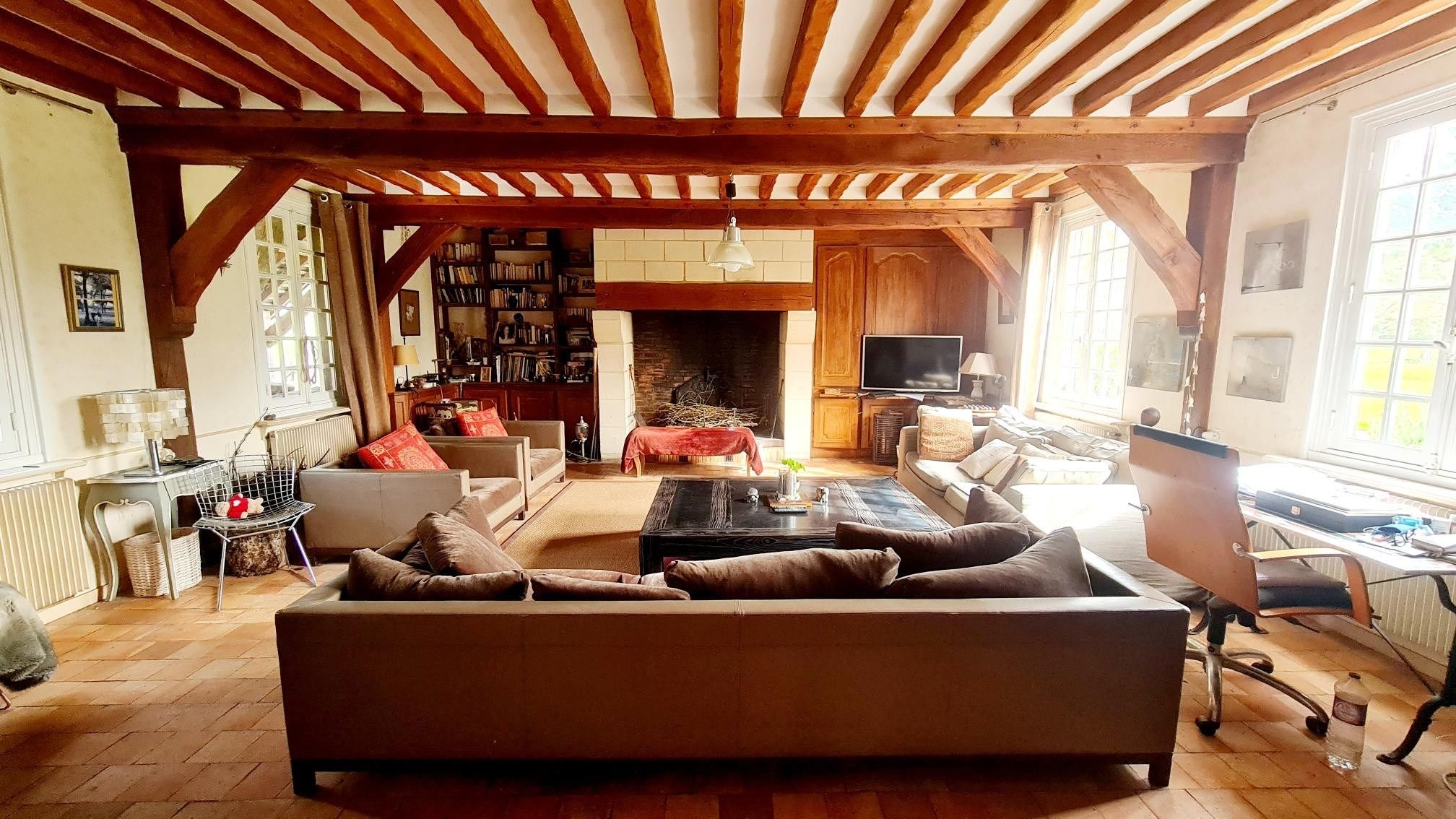 maison de luxe 10 Pièces en vente sur CAMBREMER (14340)