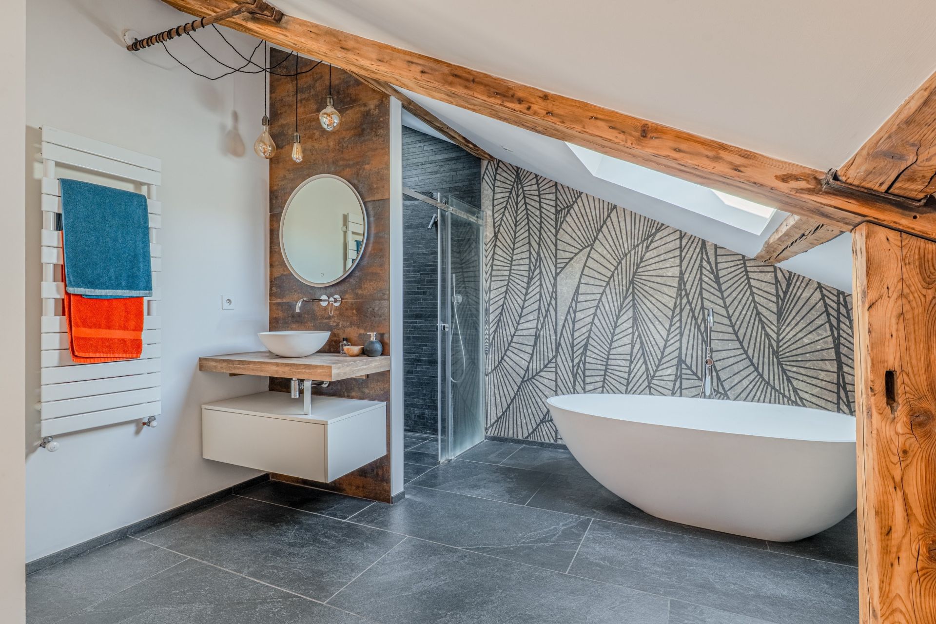 luxury apartment 2 Rooms for sale on LYON (69003)