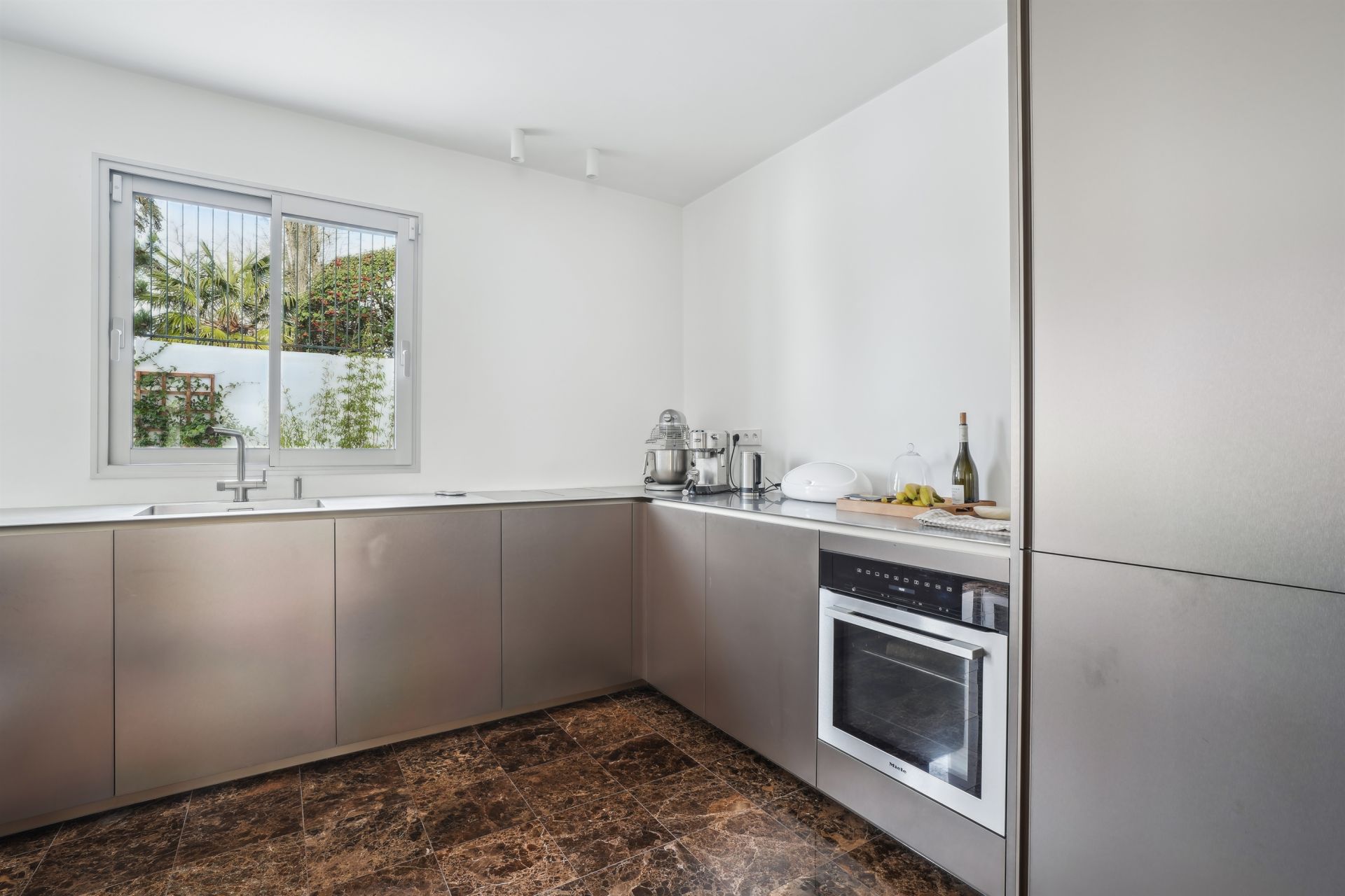 luxury house 6 Rooms for sale on BOUGIVAL (78380)