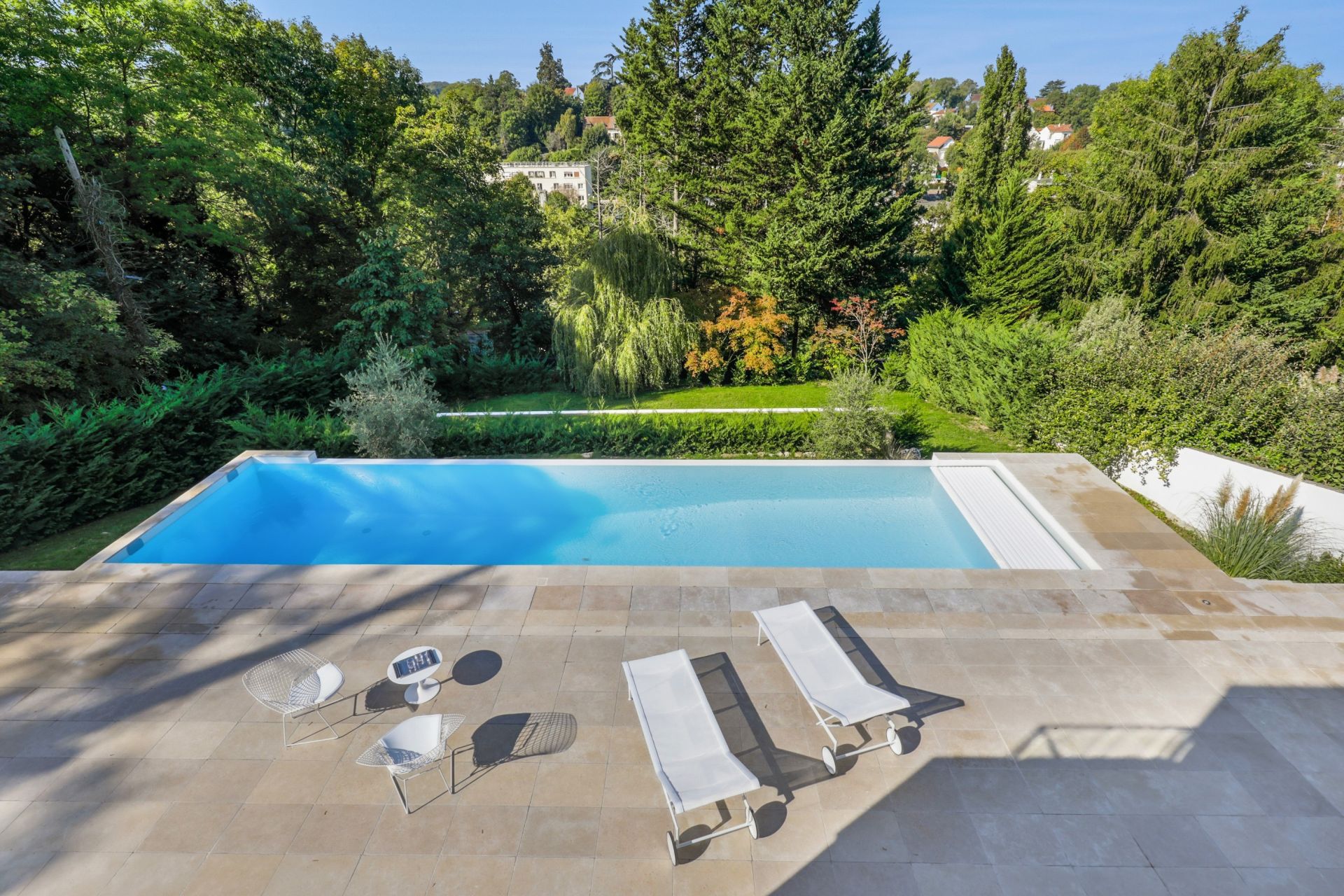 luxury house 6 Rooms for sale on BOUGIVAL (78380)