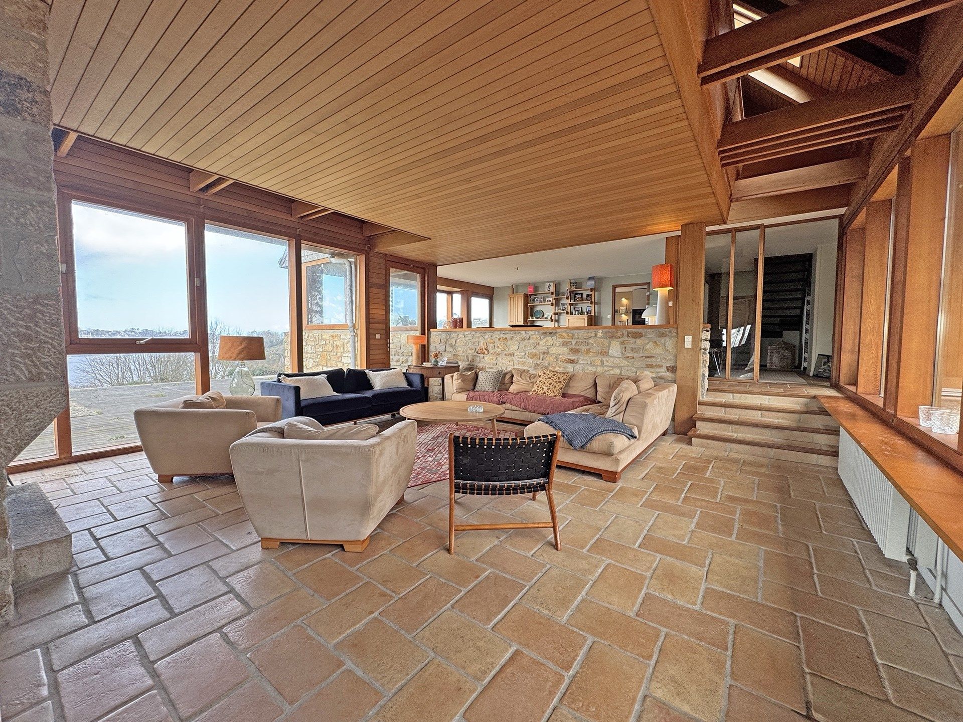 maison de luxe 10 Pièces en vente sur LANNILIS (29870)