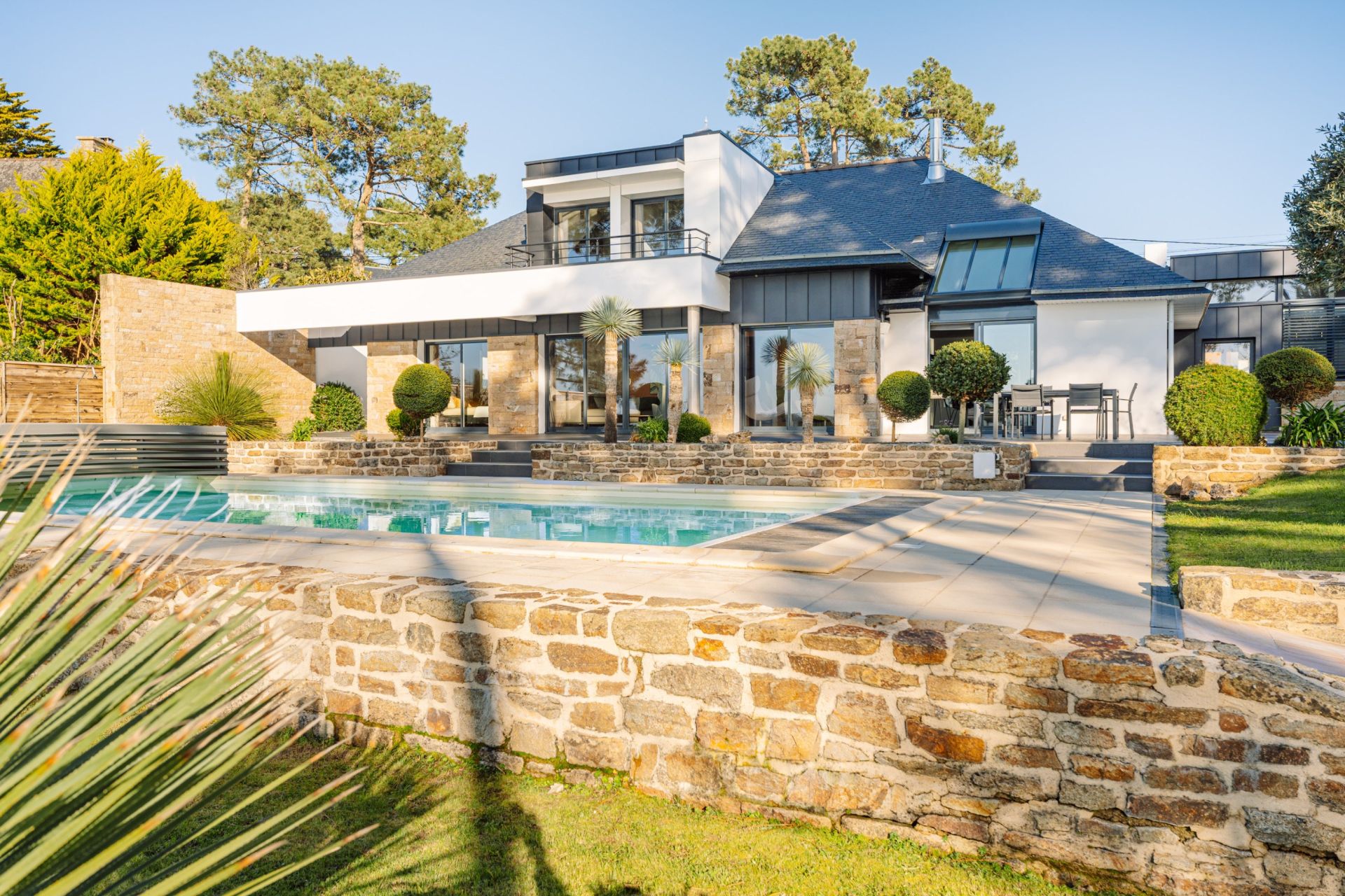 maison de luxe 8 Pièces en vente sur BADEN (56870)