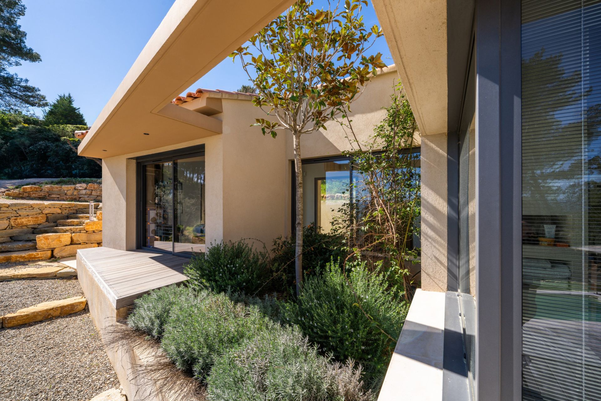 maison de luxe 5 Pièces en vente sur SOLLIES VILLE (83210)