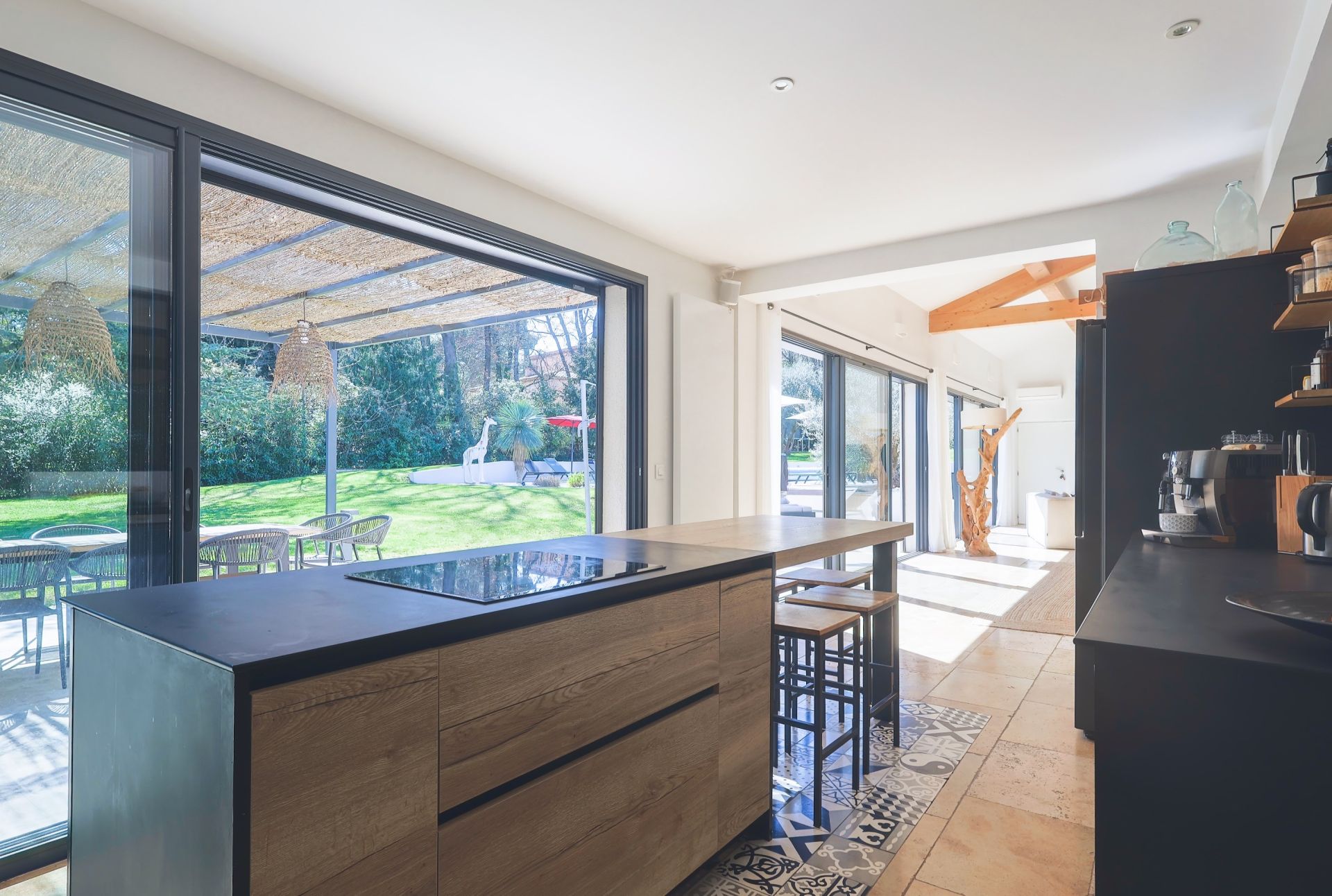 maison de luxe 7 Pièces en vente sur PUYRICARD (13540)