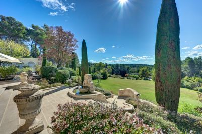 Vente Maison de luxe Aix-en-Provence 16&nbsp;Pièces 500&nbsp;m²