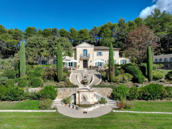 Vente Maison de luxe Aix-en-Provence 16&nbsp;Pièces 500&nbsp;m²
