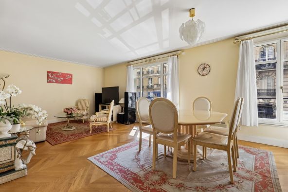 Vente Appartement de luxe Paris 7 3&nbsp;Pièces 85&nbsp;m²