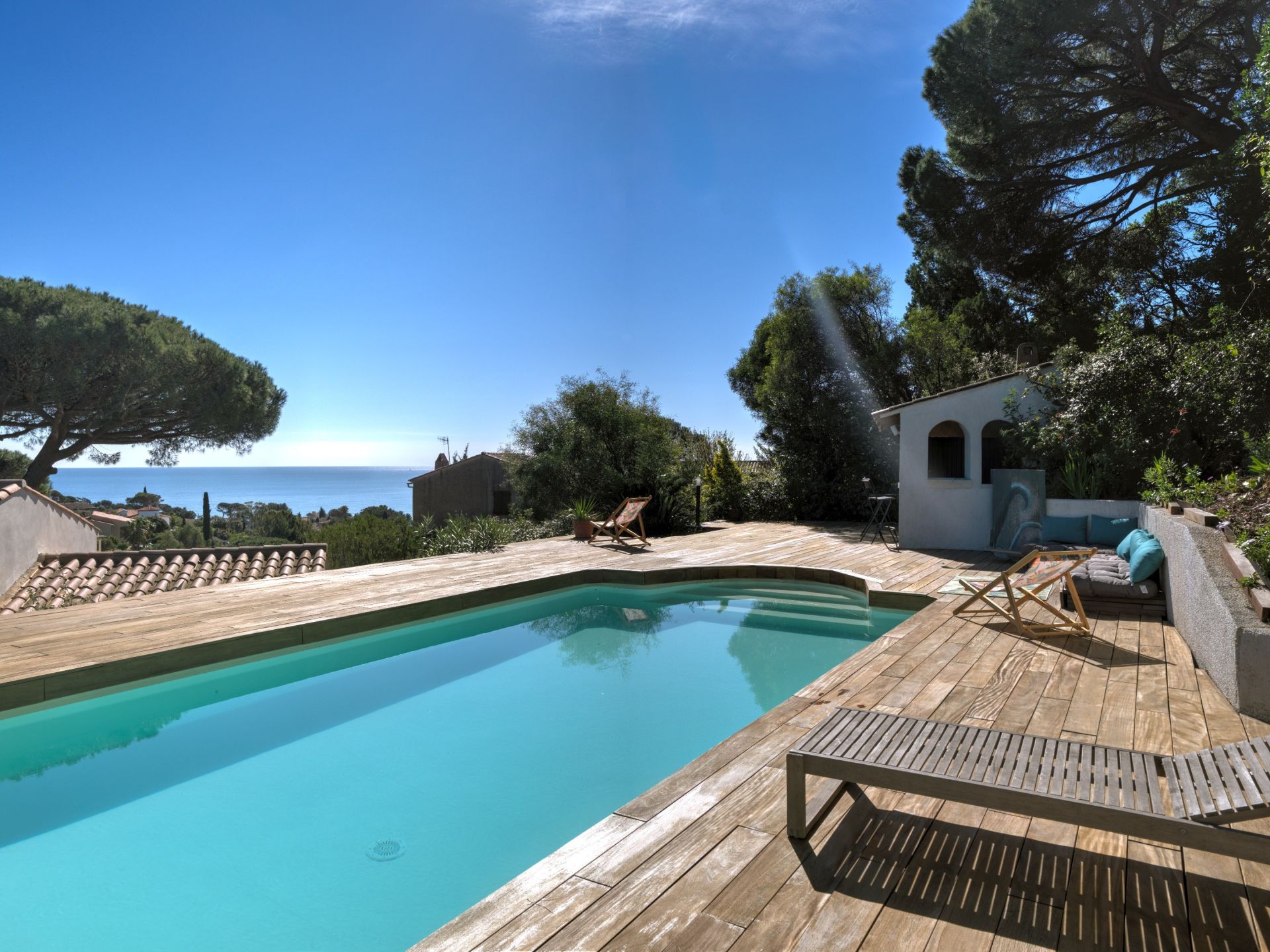 villa de luxe 5 Pièces en vente sur LES ISSAMBRES (83380)