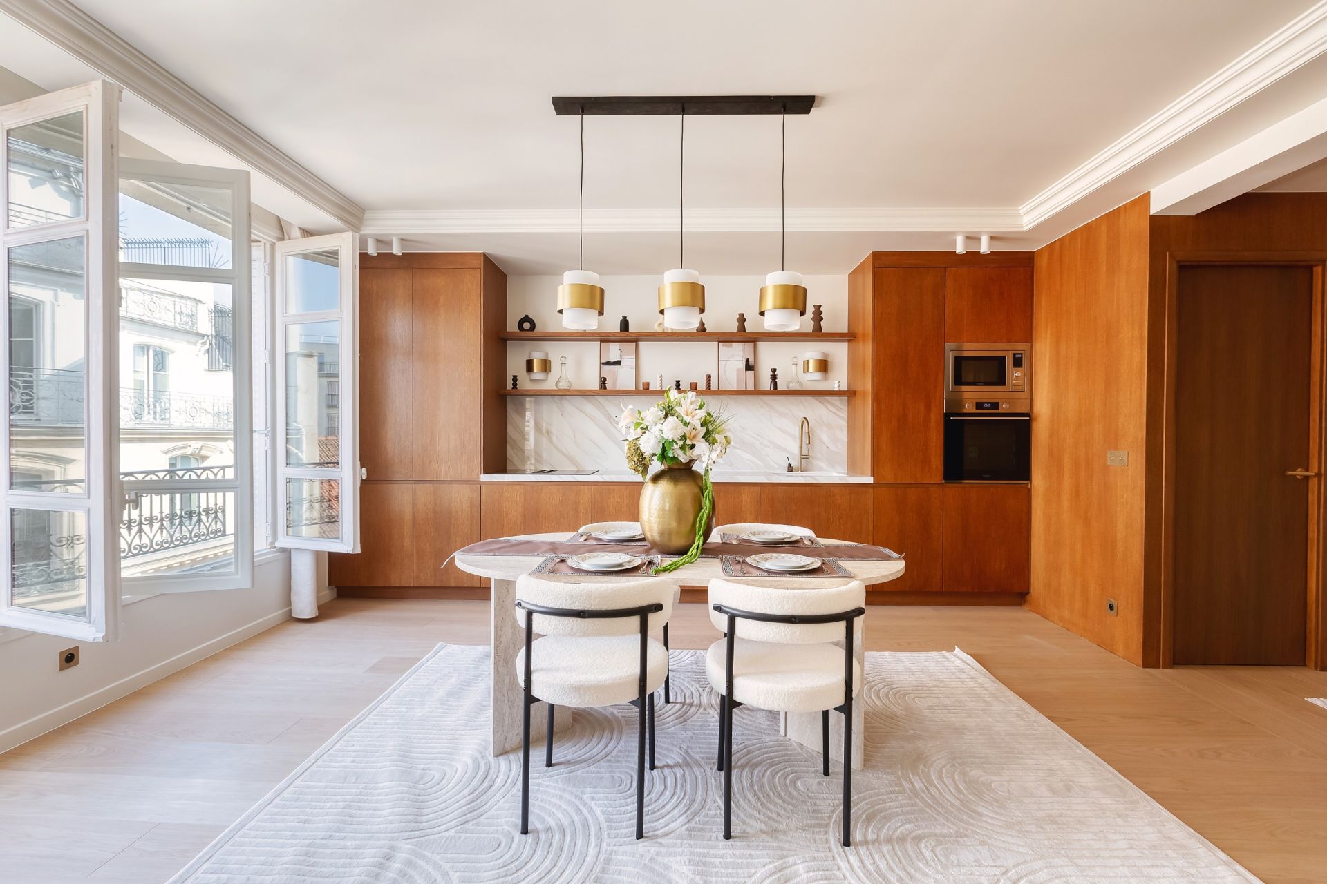 luxury apartment 4 Rooms for sale on PARIS (75008)