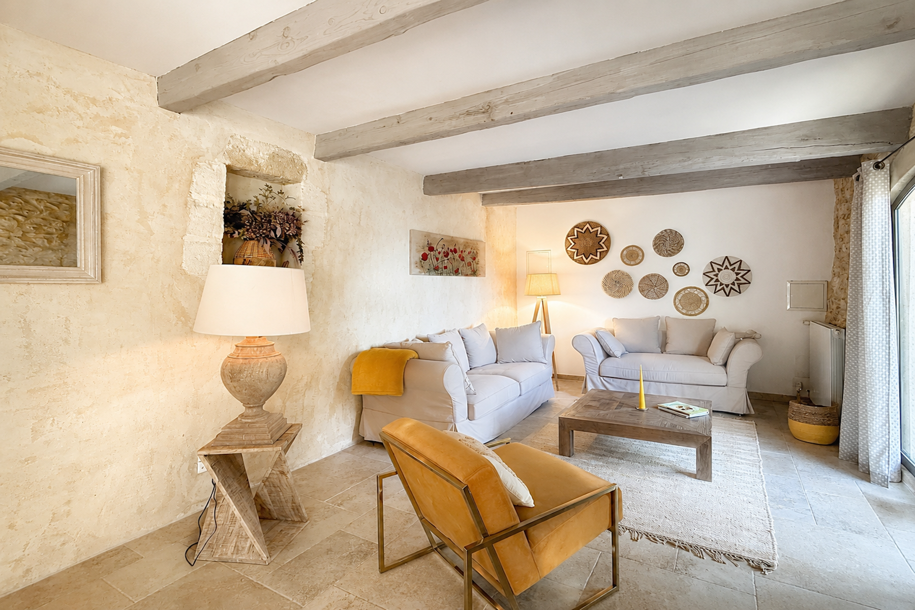 luxury house 10 Rooms for sale on UZES (30700)
