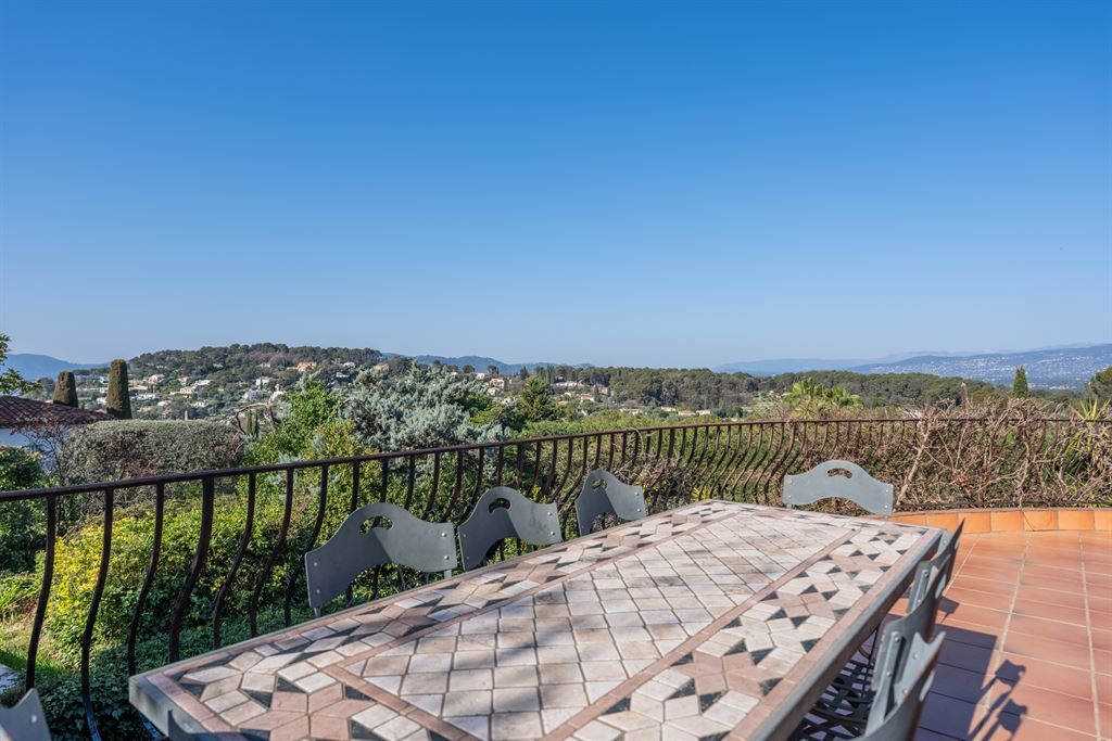 villa de luxe 5 Pièces en vente sur MOUGINS (06250)