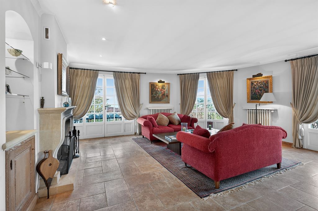 villa de luxe 5 Pièces en vente sur MOUGINS (06250)