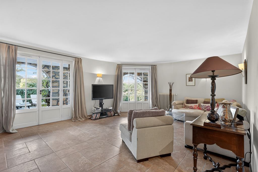 villa de luxe 5 Pièces en vente sur MOUGINS (06250)