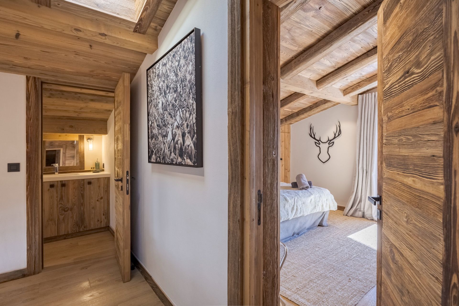luxury chalet 5 Rooms for sale on MEGEVE (74120)