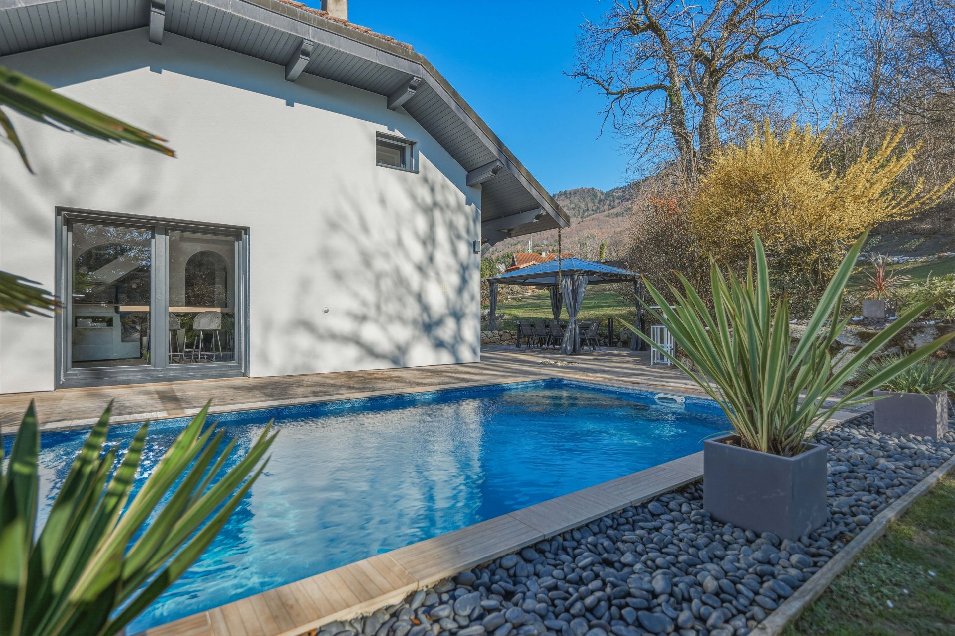 maison de luxe 7 Pièces en vente sur LUGRIN (74500)