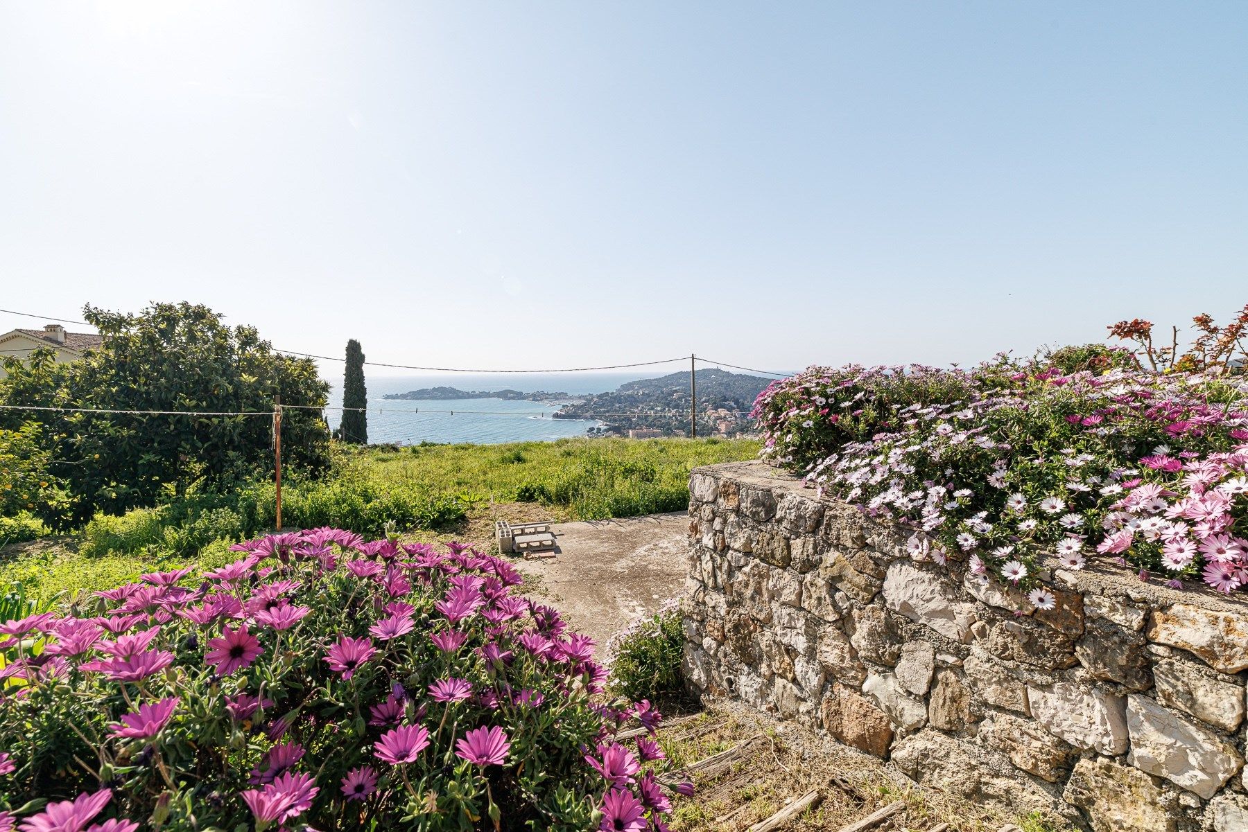 luxury property 5 Rooms for sale on VILLEFRANCHE SUR MER (06230)