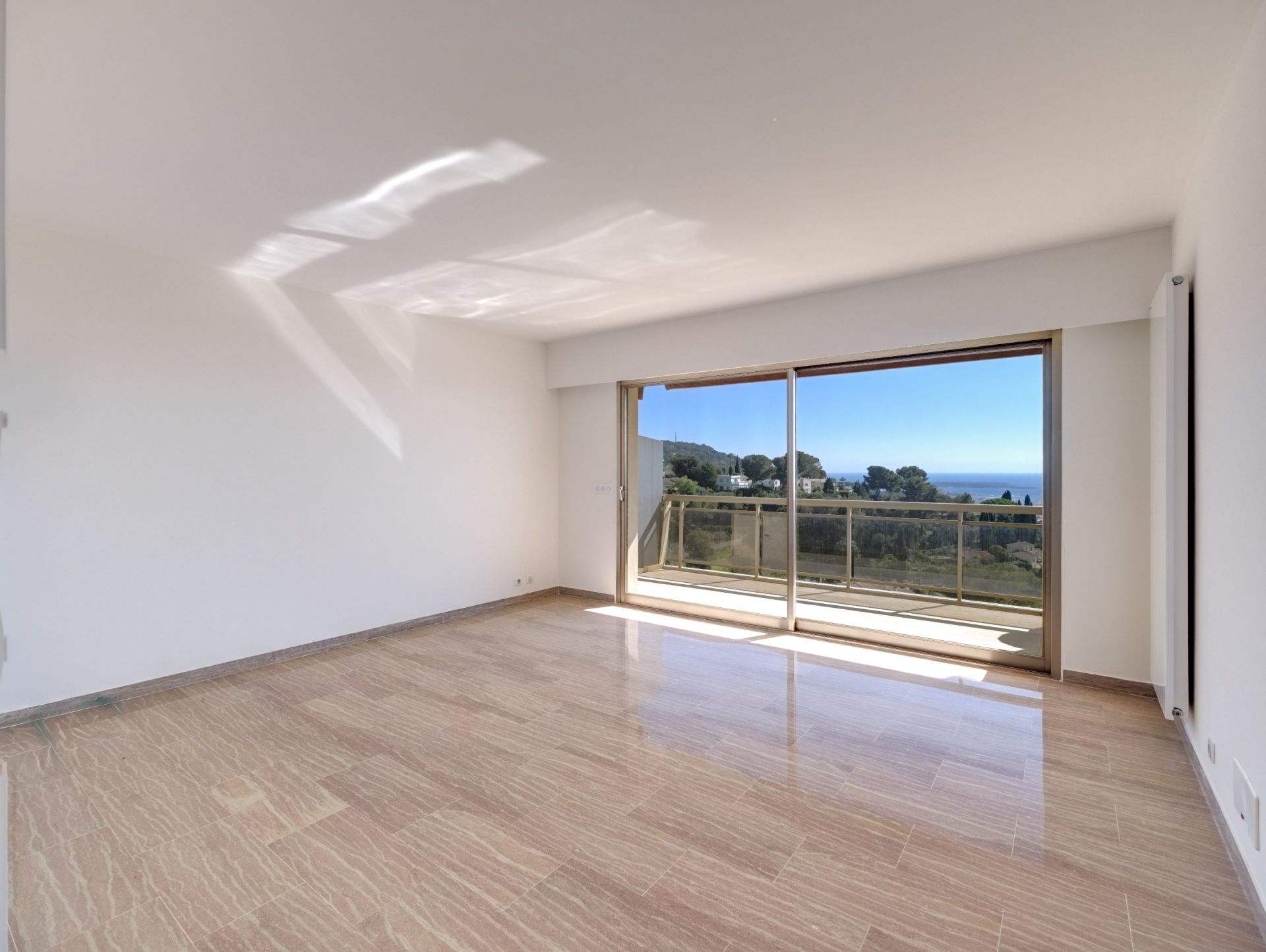 appartement de luxe 2 Pièces en vente sur LE CANNET (06110)