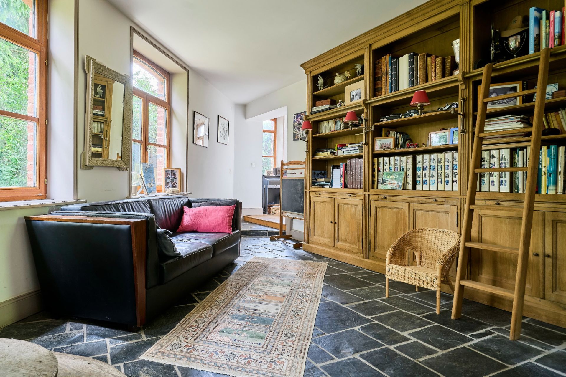 luxury house 8 Rooms for sale on LILLE (59000)