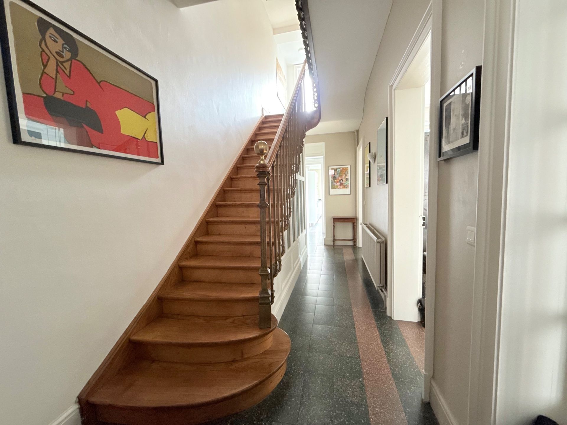 luxury house 7 Rooms for sale on LILLE (59000)