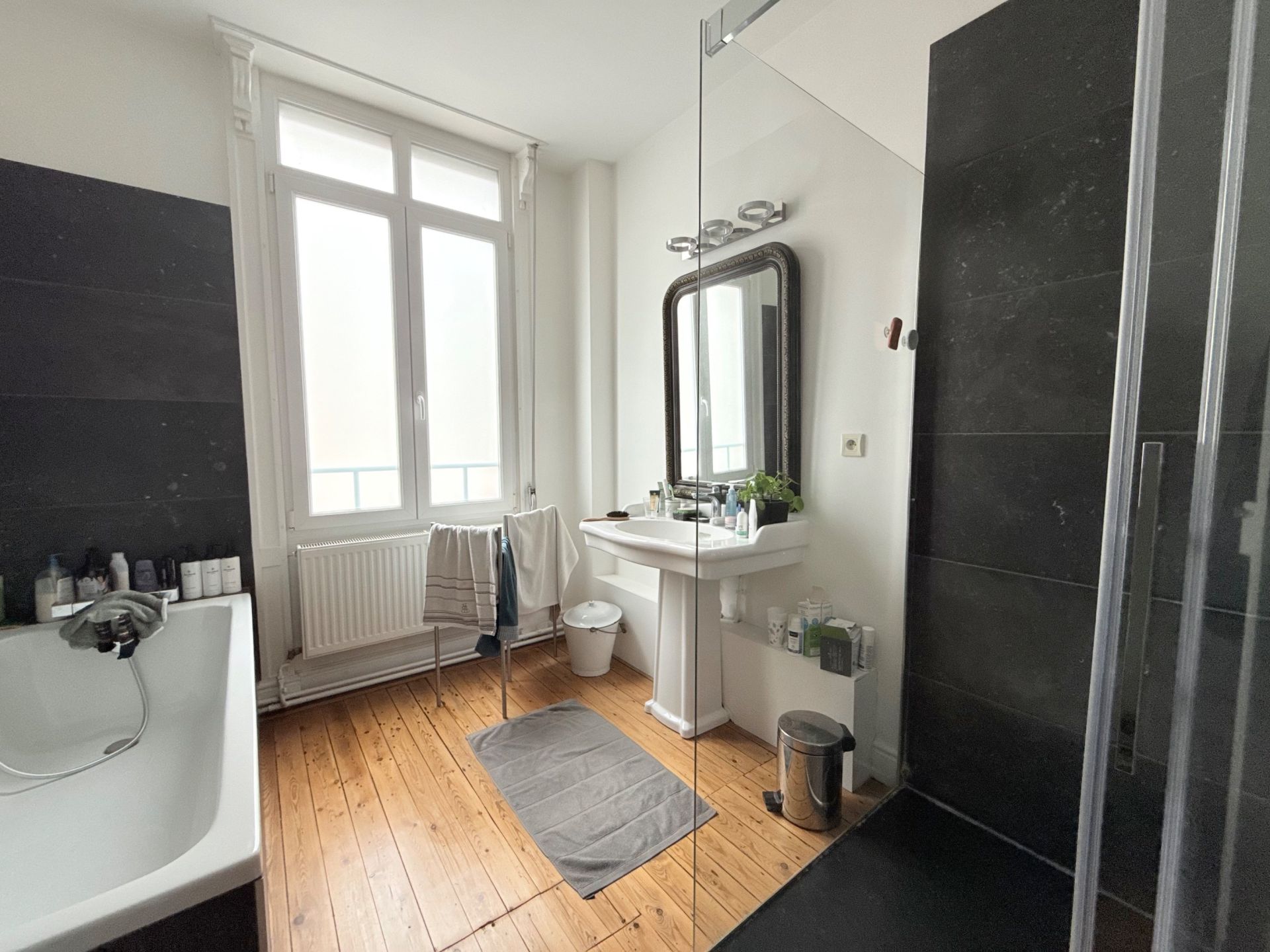 luxury house 7 Rooms for sale on LILLE (59000)