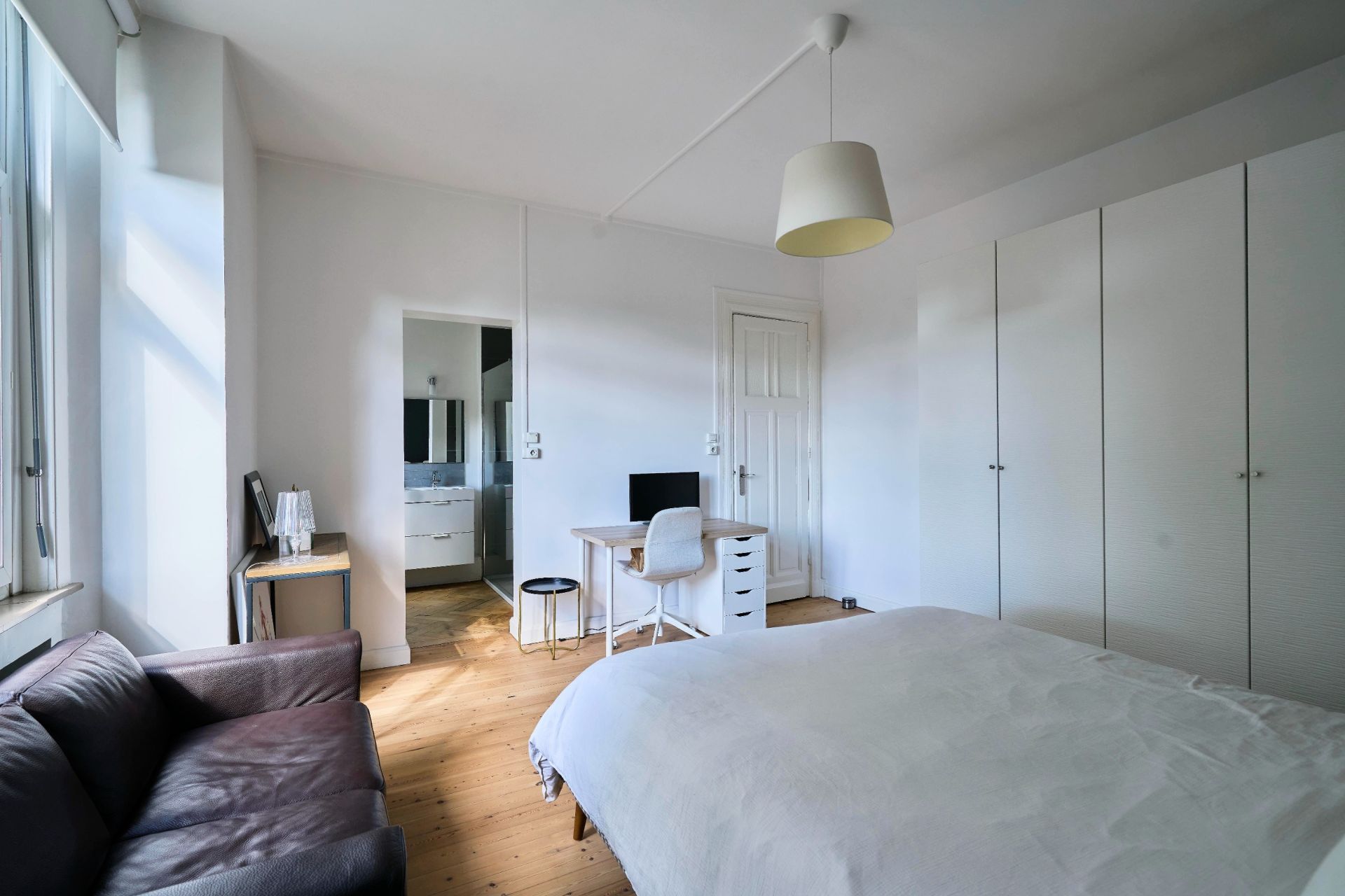 luxury house 6 Rooms for sale on LAMBERSART (59130)