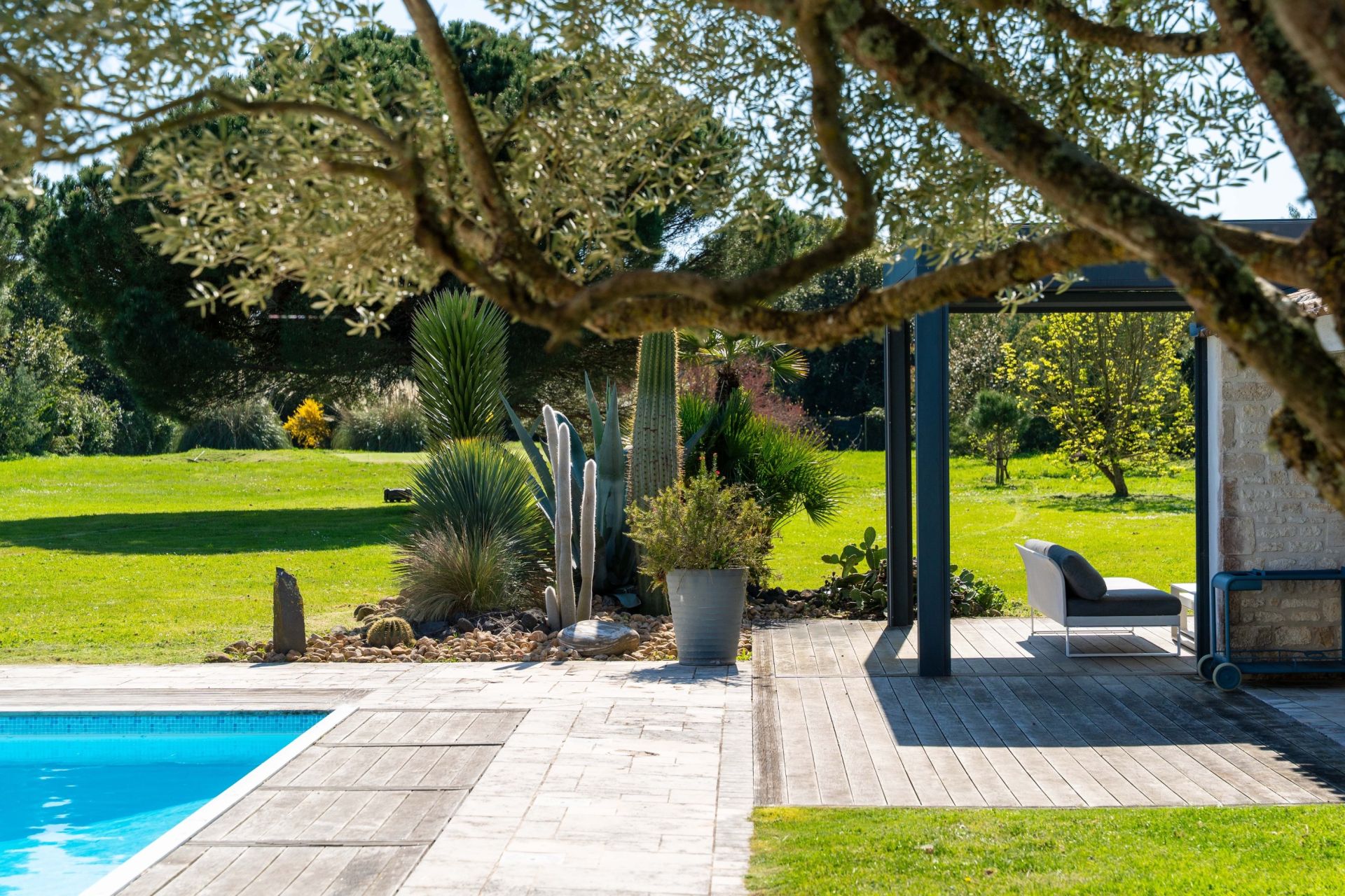 maison de luxe 10 Pièces en vente sur DOLUS D OLERON (17550)