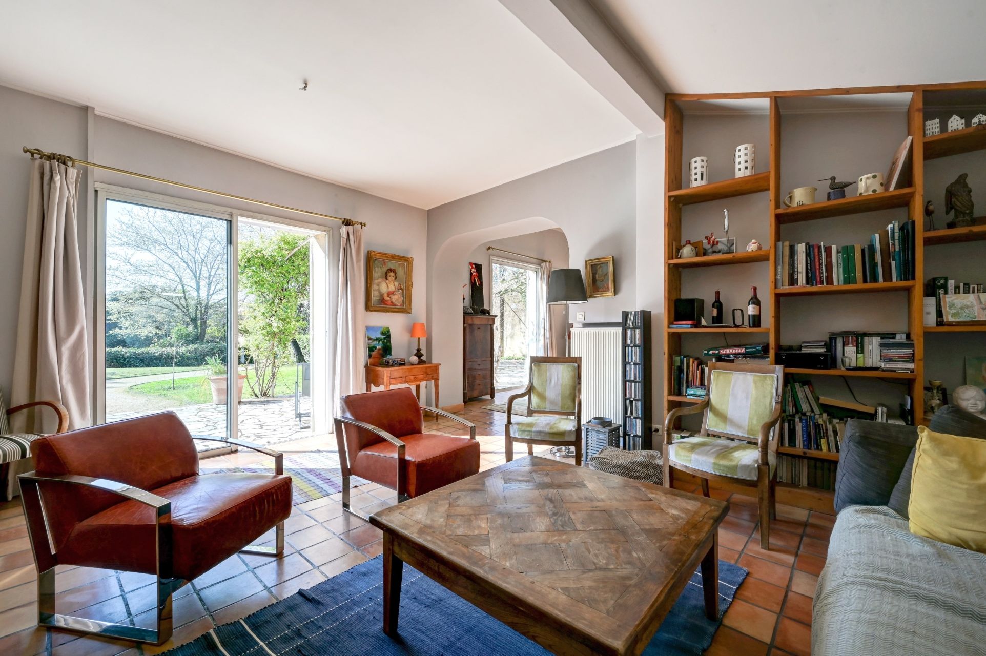 luxury house 7 Rooms for sale on LES ANGLES (30133)