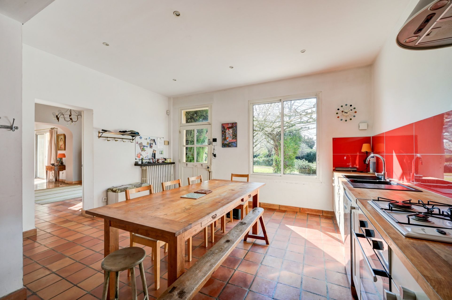 luxury house 7 Rooms for sale on LES ANGLES (30133)