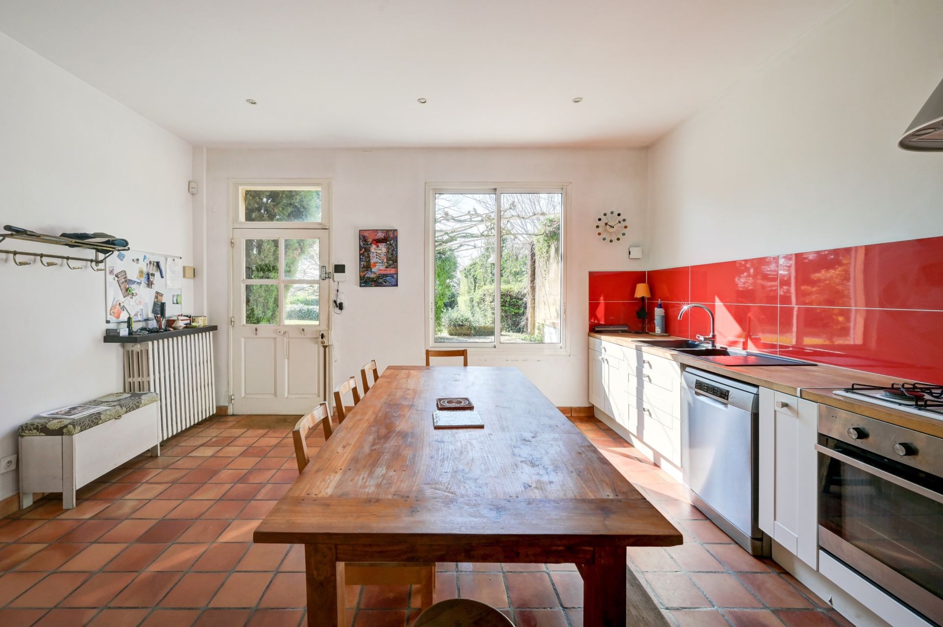 luxury house 7 Rooms for sale on LES ANGLES (30133)