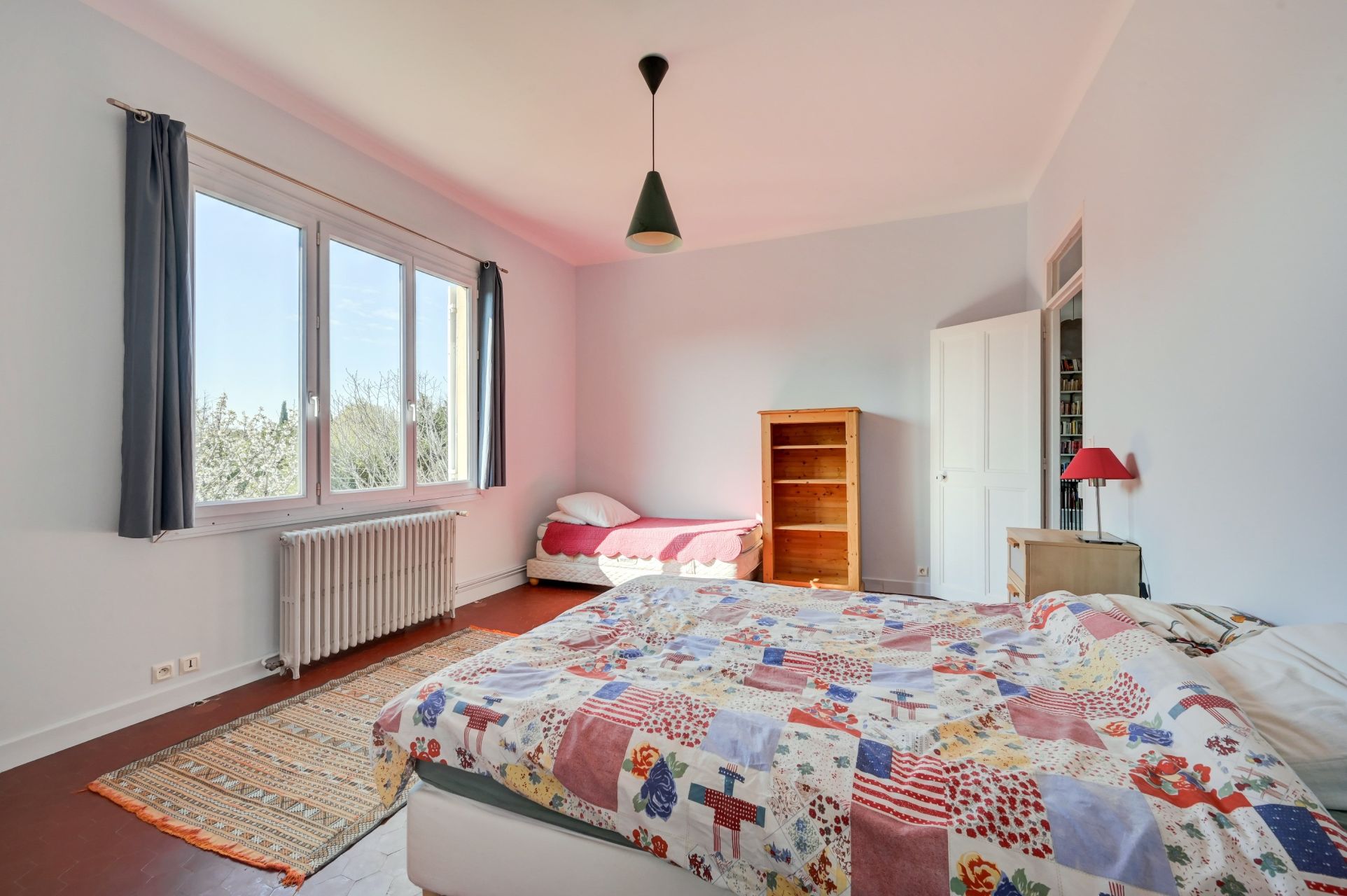 luxury house 7 Rooms for sale on LES ANGLES (30133)