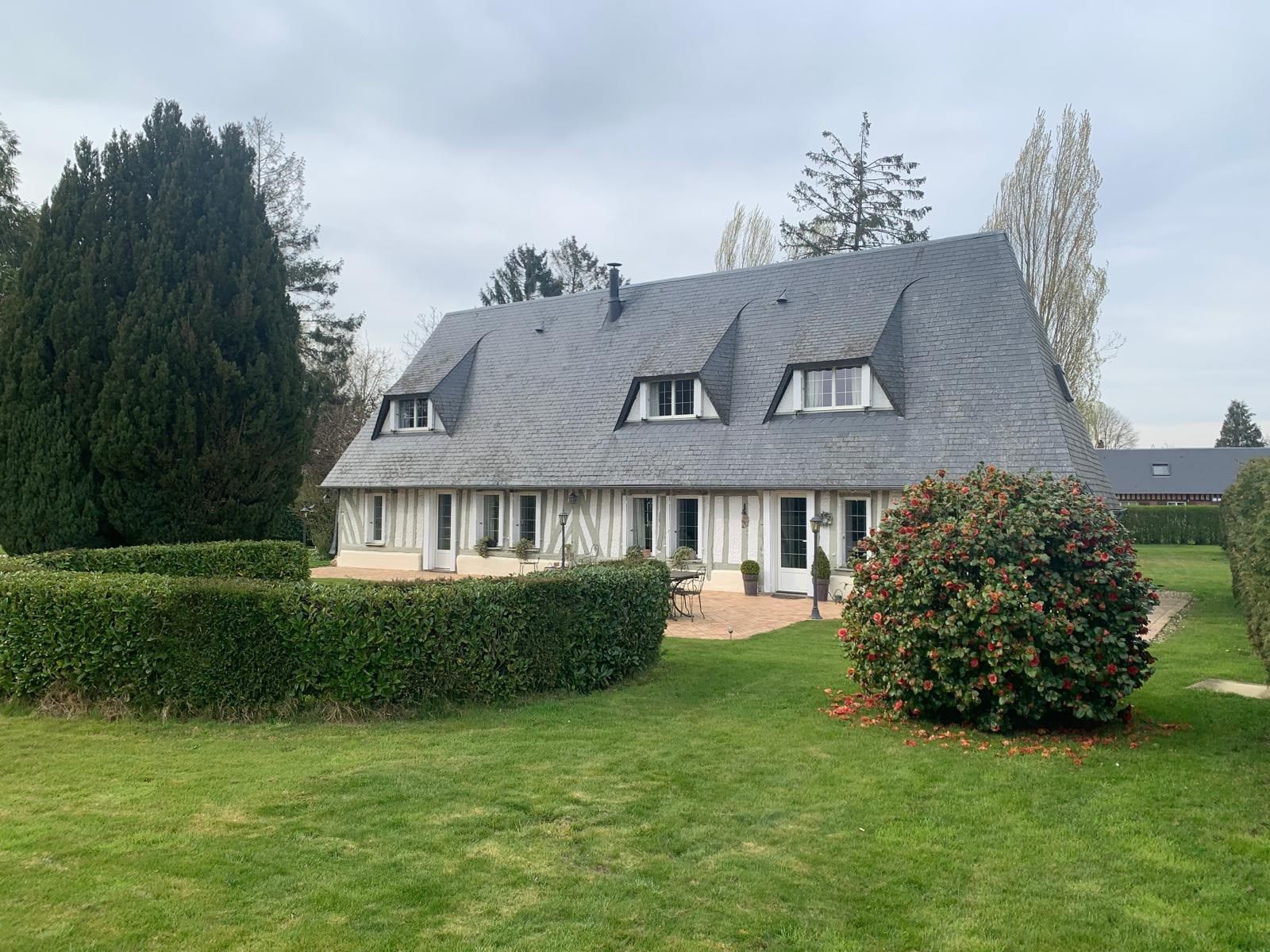 maison de luxe 5 Pièces en vente sur BERNAY (27300)