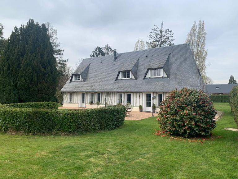 luxury house 5 Rooms for sale on BERNAY (27300)
