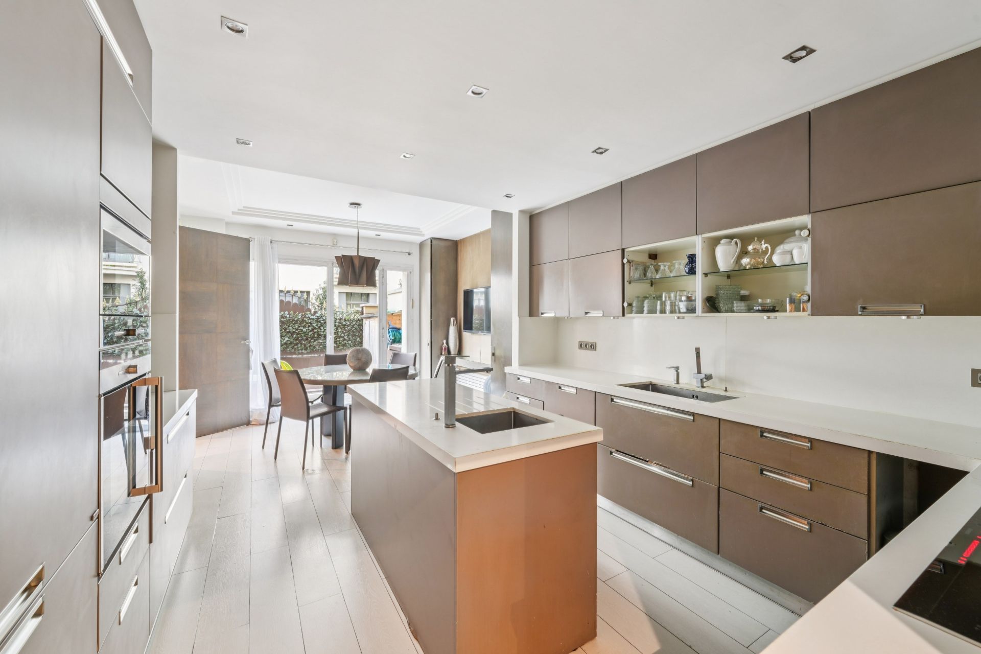 maison de luxe 10 Pièces en vente sur NEUILLY SUR SEINE (92200)