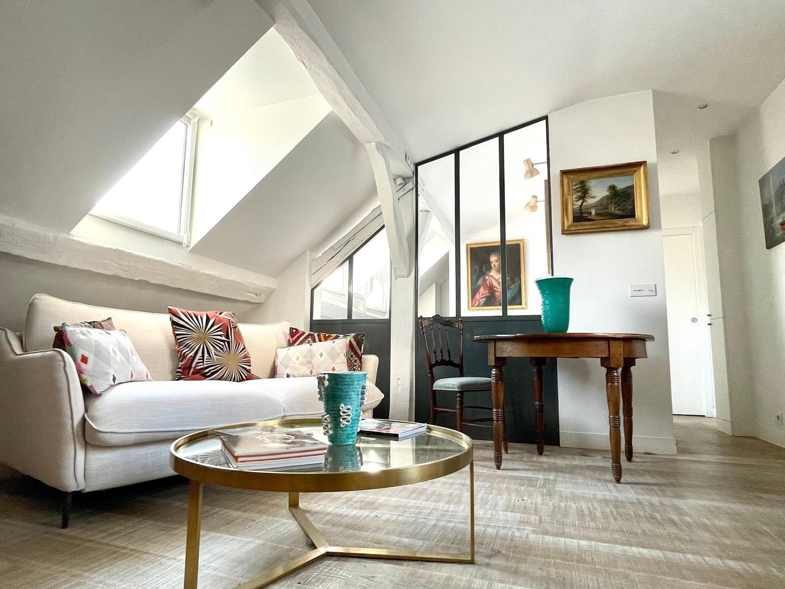 luxury apartment 2 Rooms for sale on PARIS (75006)