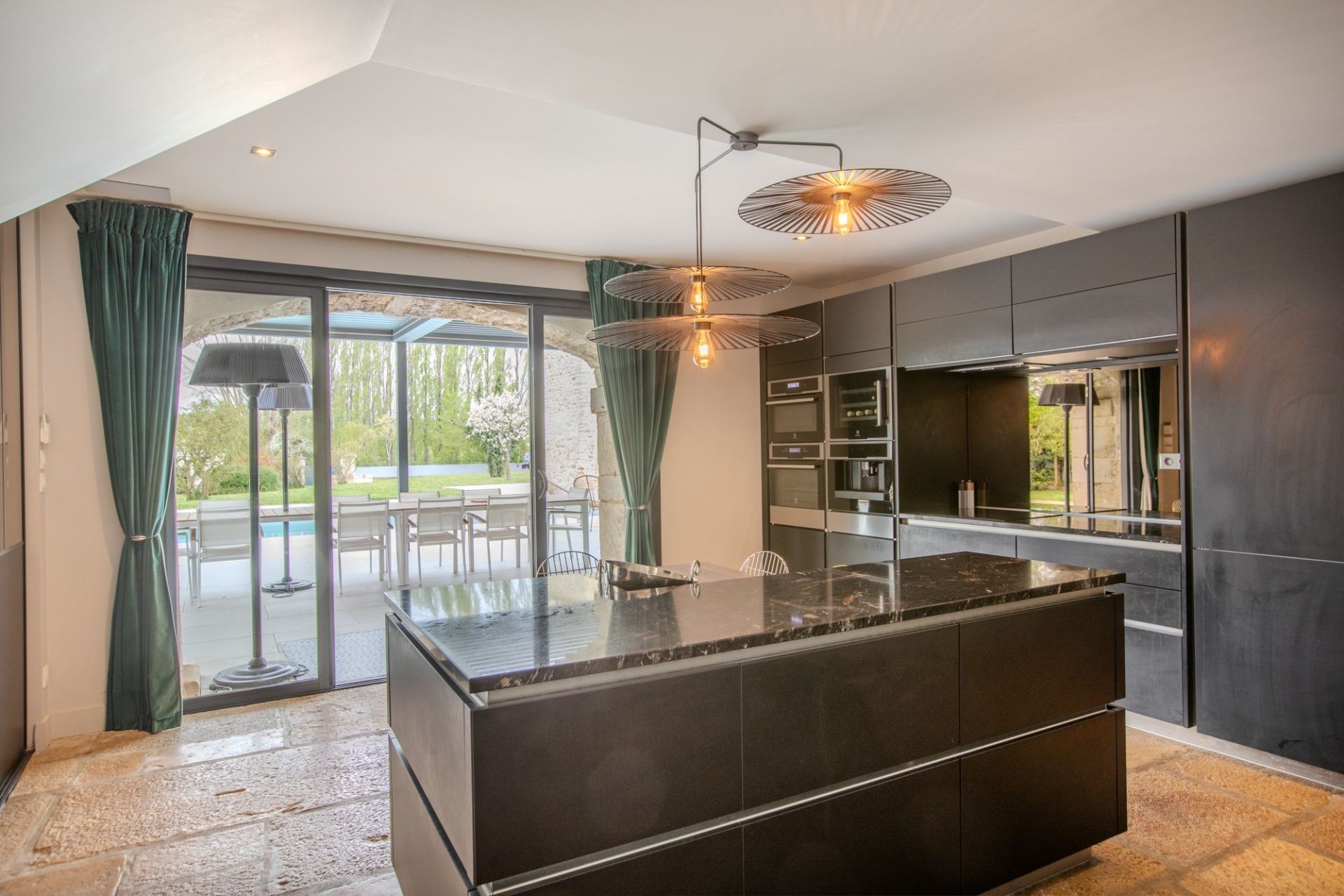 maison de luxe 18 Pièces en vente sur BEAUNE (21200)