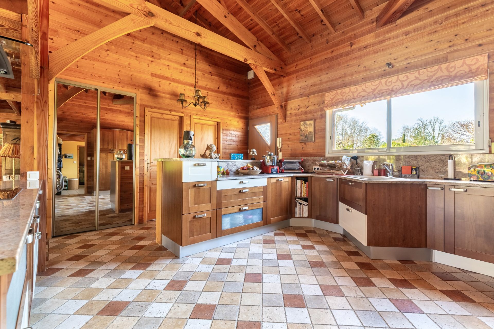 luxury house 5 Rooms for sale on SANGUINET (40460)