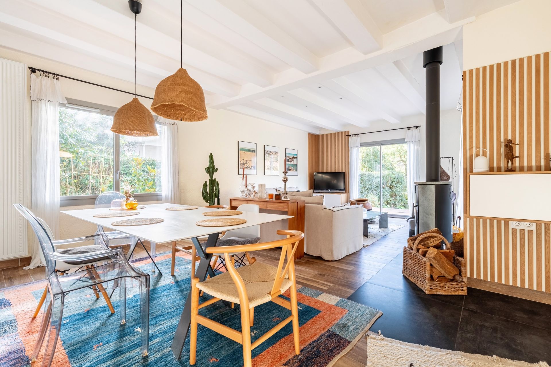 luxury house 6 Rooms for sale on ARCACHON (33120)