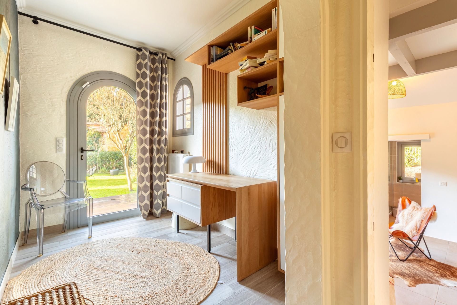 luxury house 6 Rooms for sale on ARCACHON (33120)
