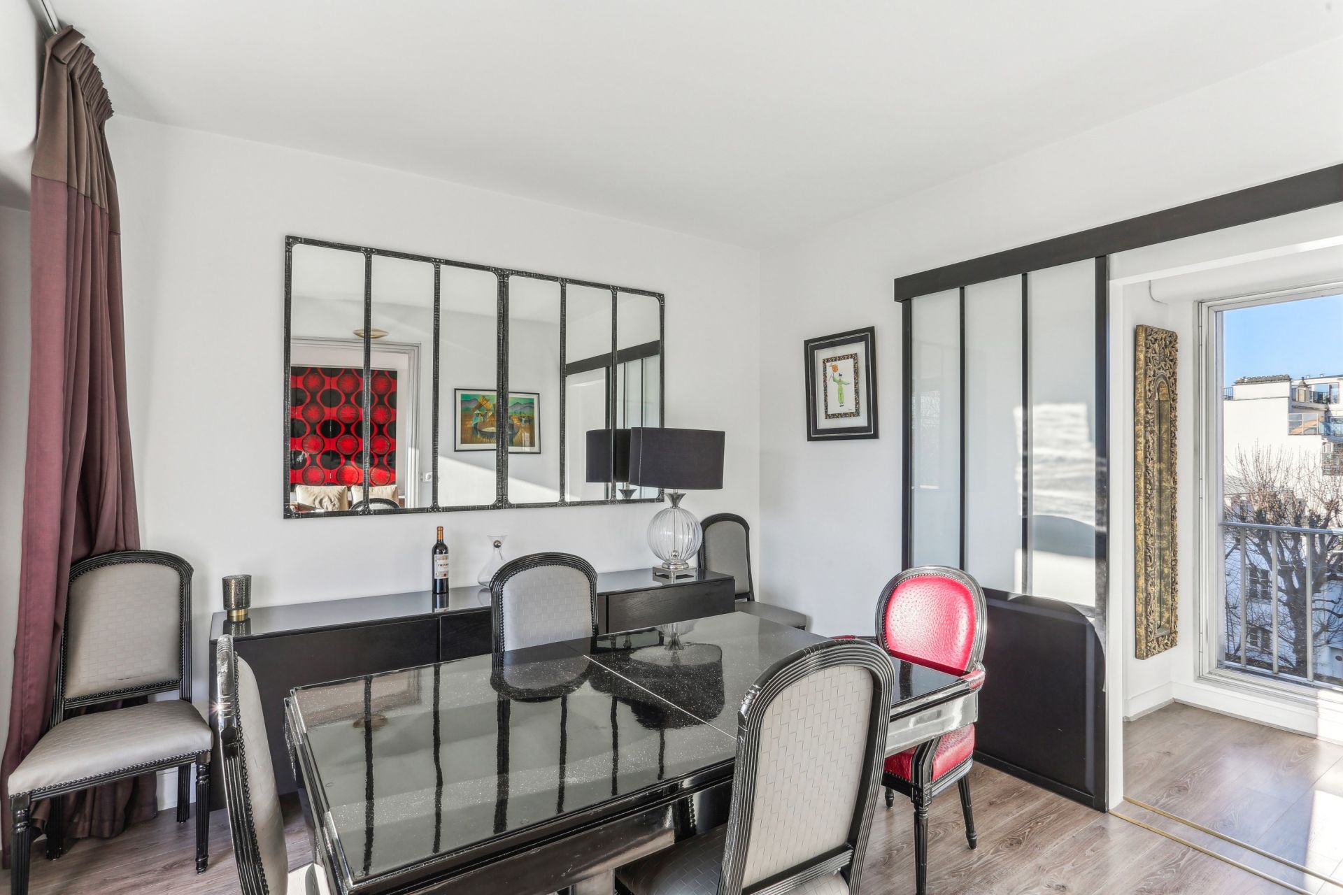 luxury apartment 4 Rooms for sale on NEUILLY SUR SEINE (92200)