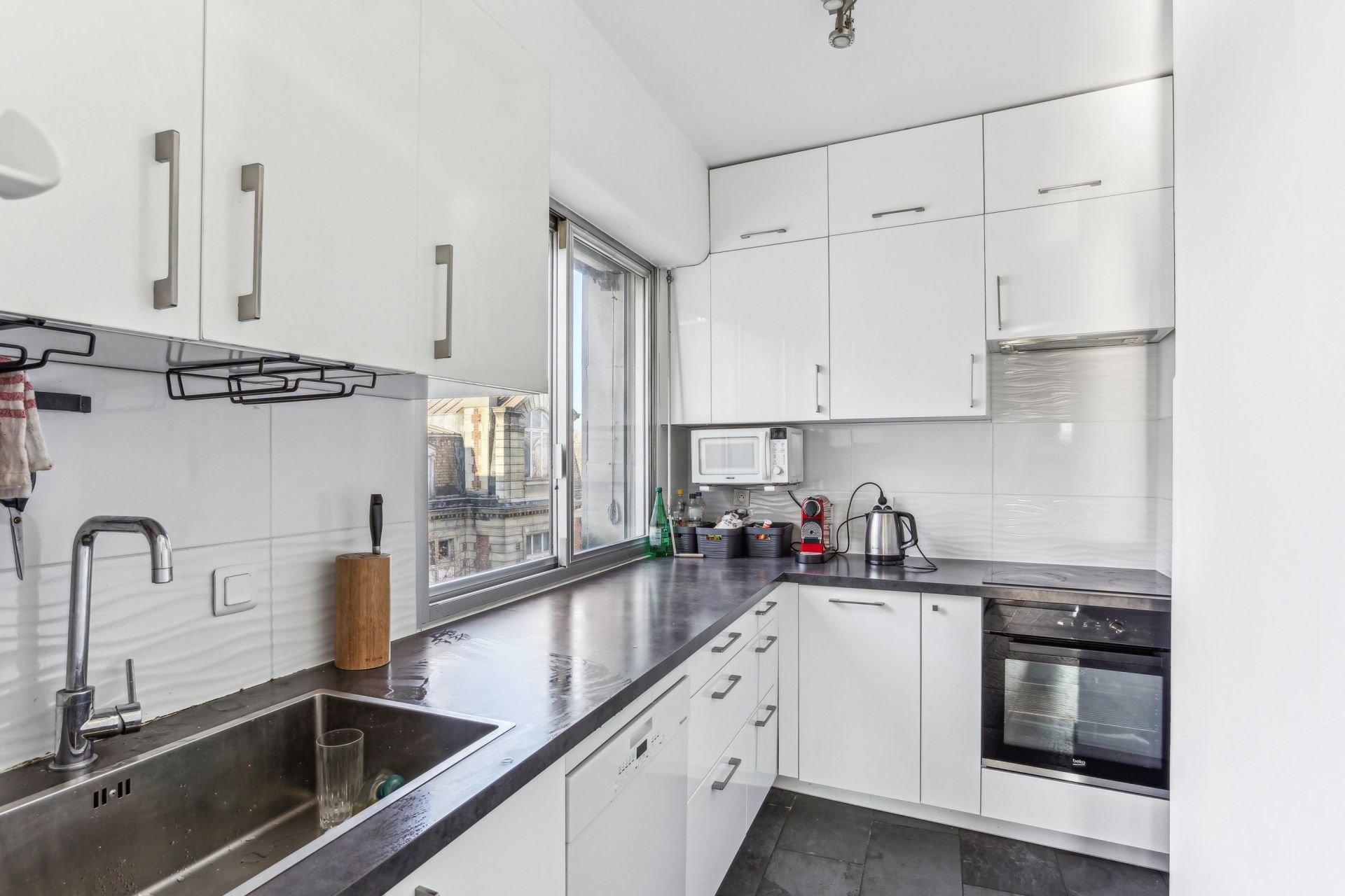 luxury apartment 4 Rooms for sale on NEUILLY SUR SEINE (92200)