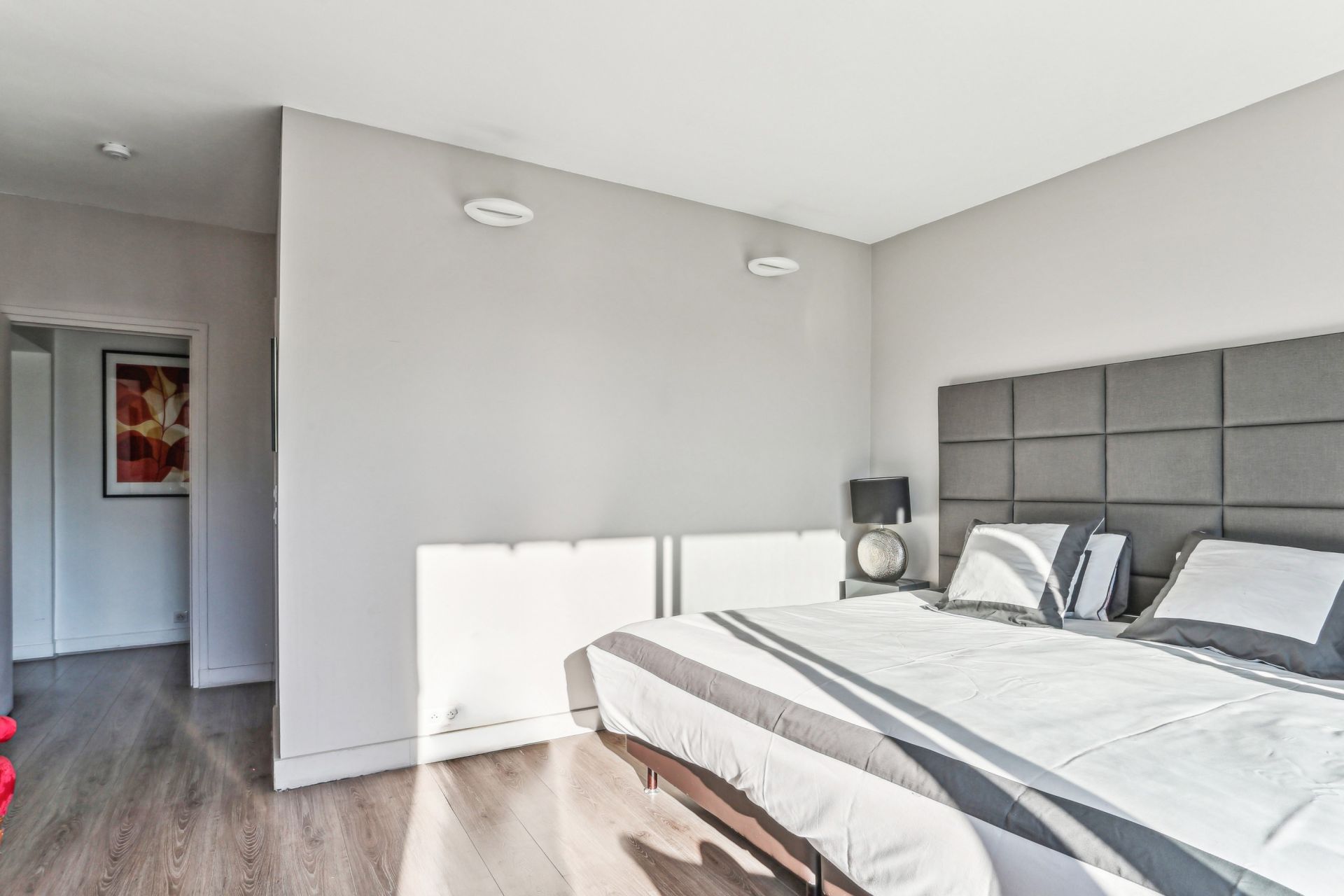 luxury apartment 4 Rooms for sale on NEUILLY SUR SEINE (92200)