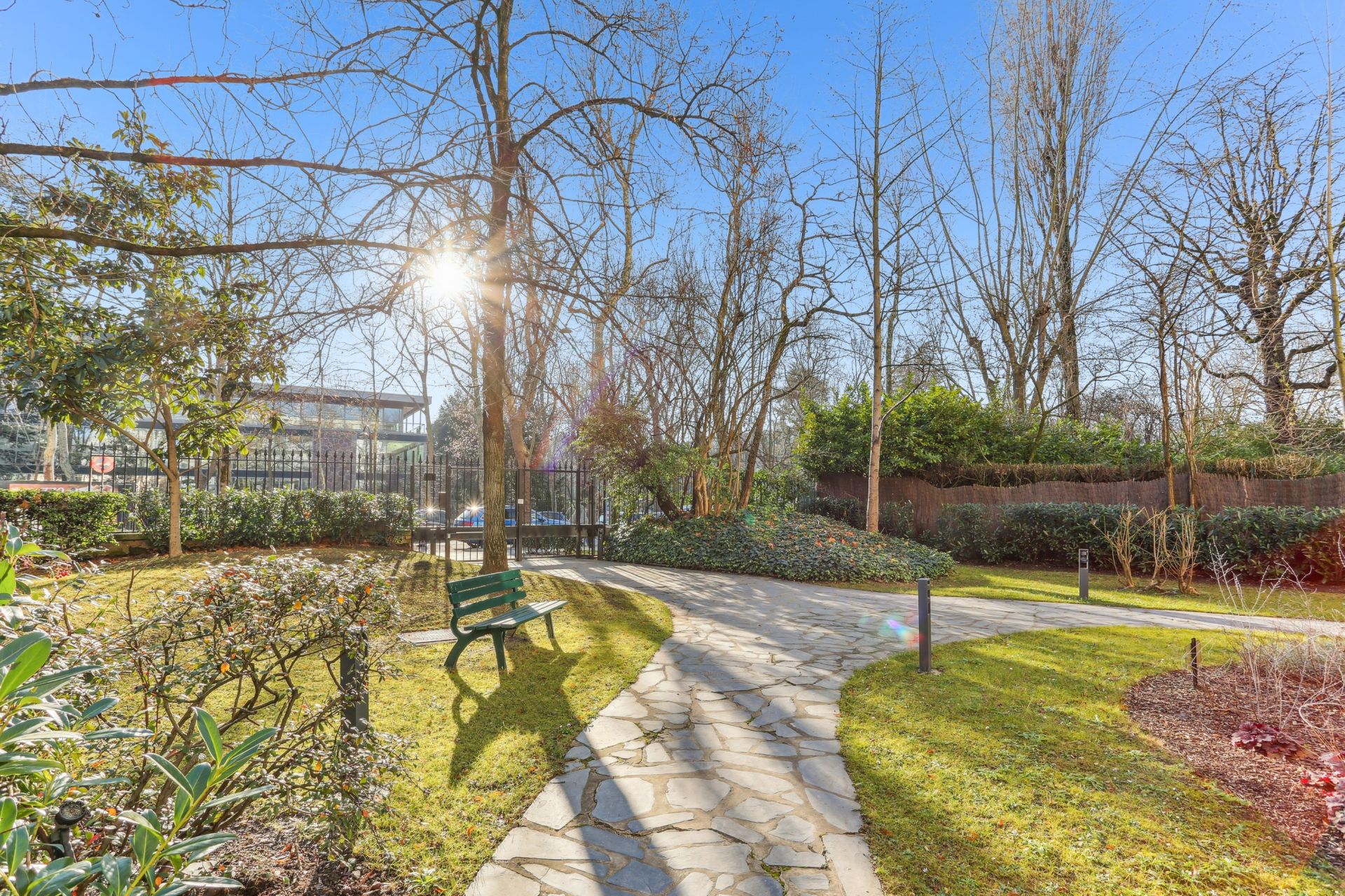 luxury apartment 4 Rooms for sale on NEUILLY SUR SEINE (92200)