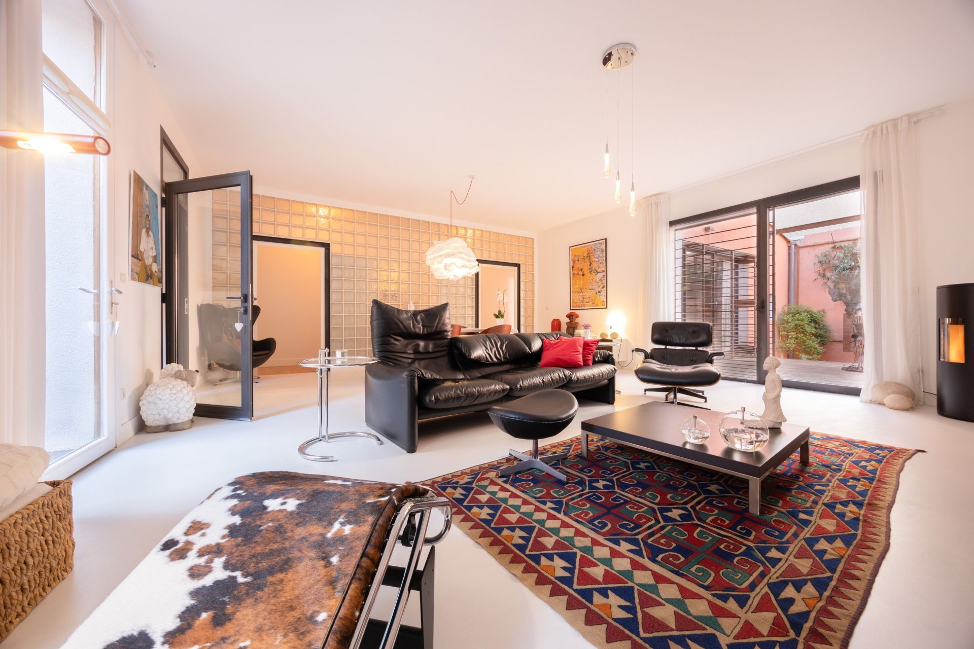 luxury apartment 4 Rooms for sale on PERPIGNAN (66000)