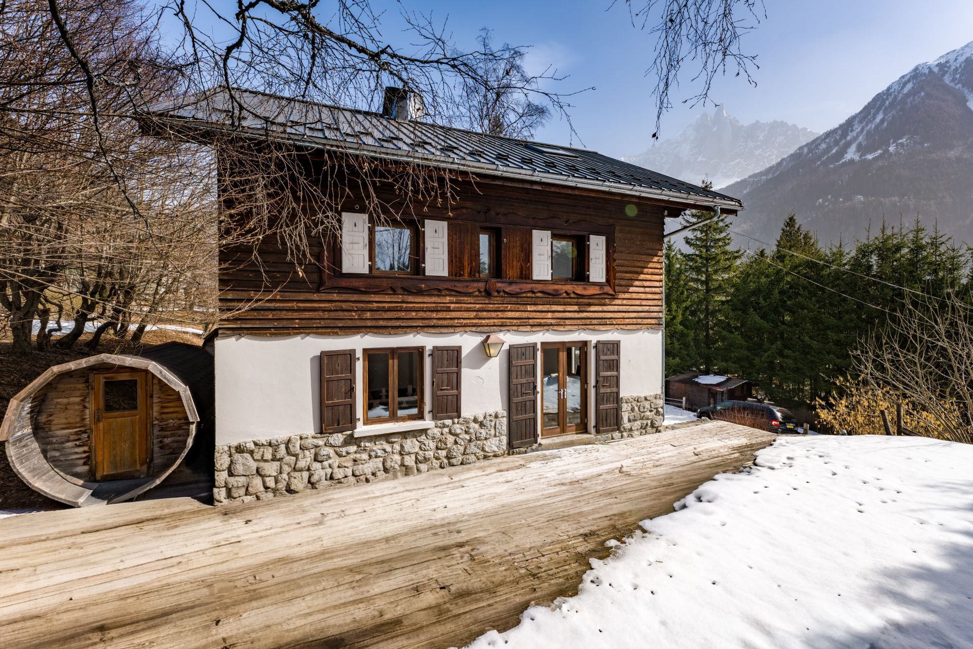 luxury chalet 10 Rooms for sale on CHAMONIX MONT BLANC (74400)