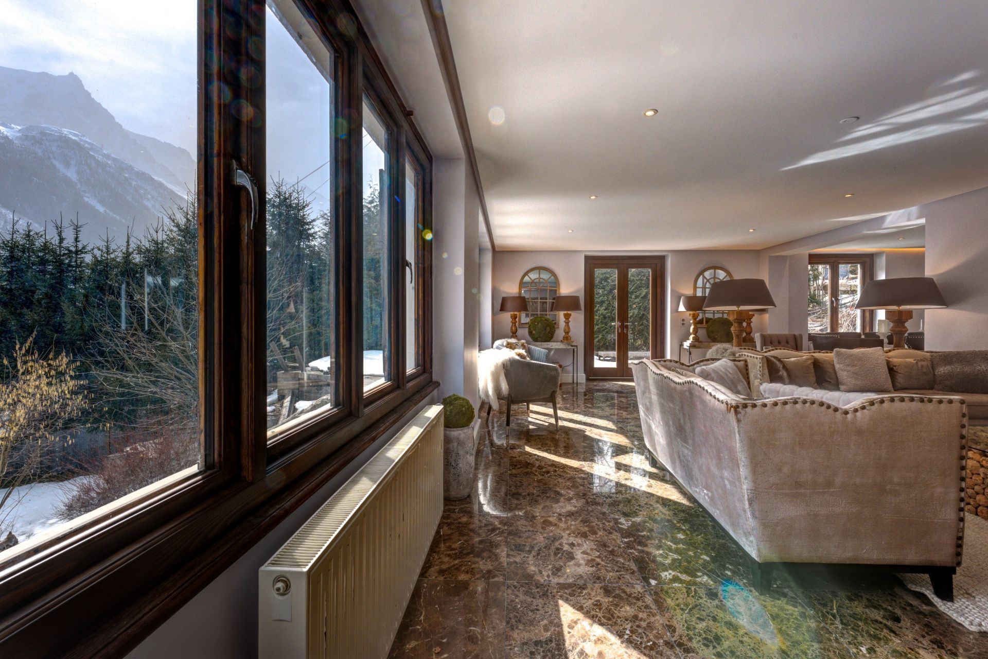 luxury chalet 10 Rooms for sale on CHAMONIX MONT BLANC (74400)