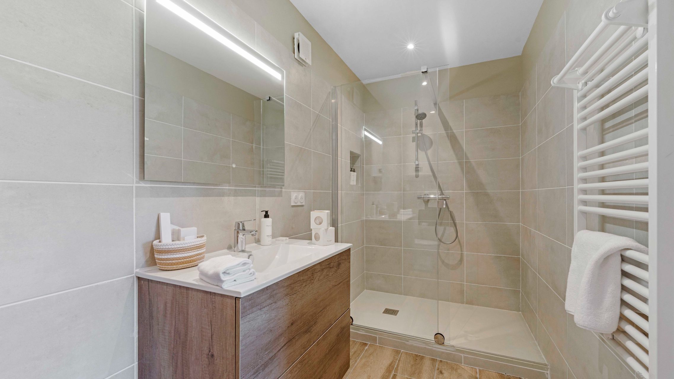 bastide 6 Rooms for sale on RAMATUELLE (83350)