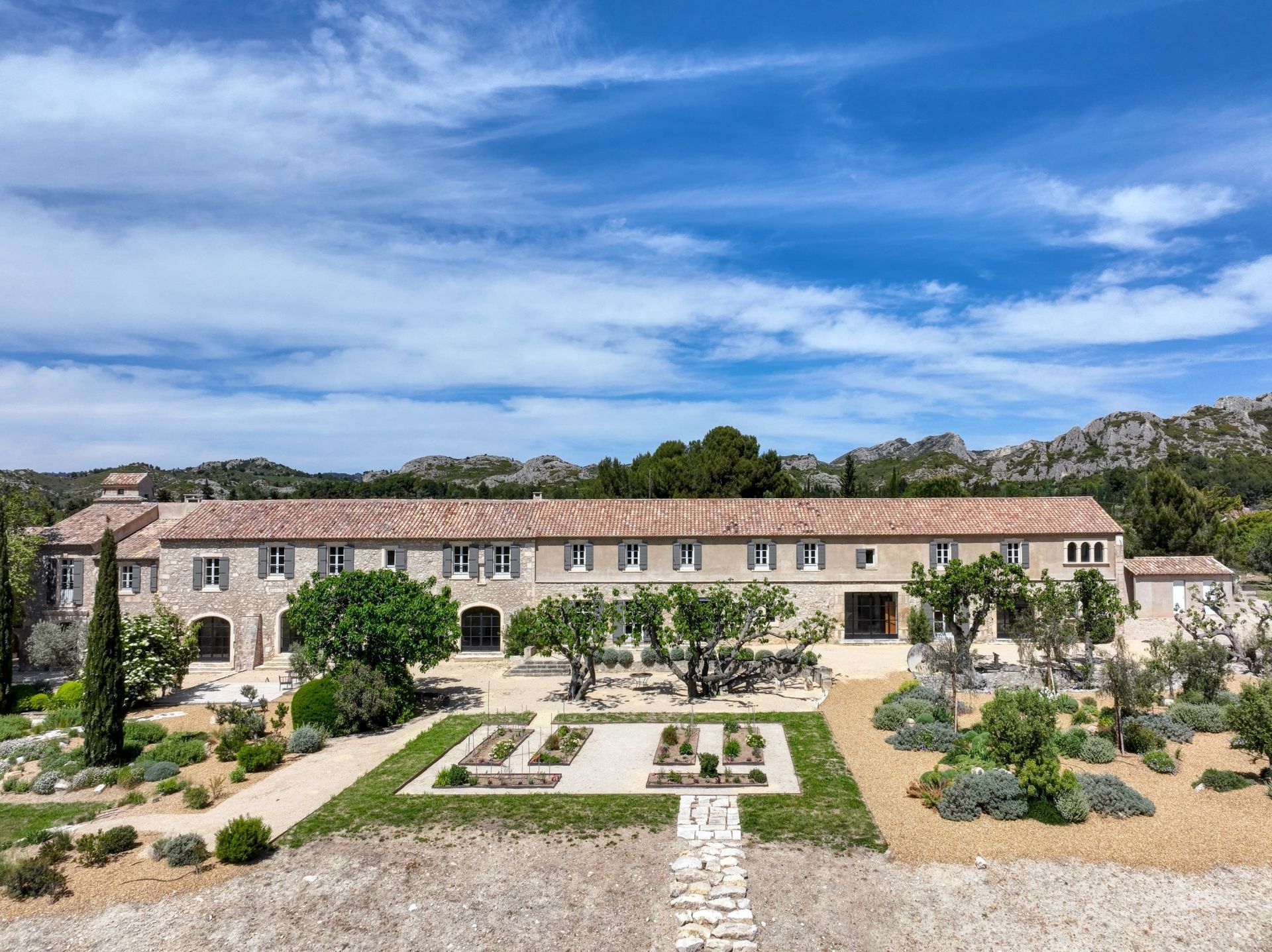 maison de luxe 25 Pièces en vente sur MAUSSANE LES ALPILLES (13520)